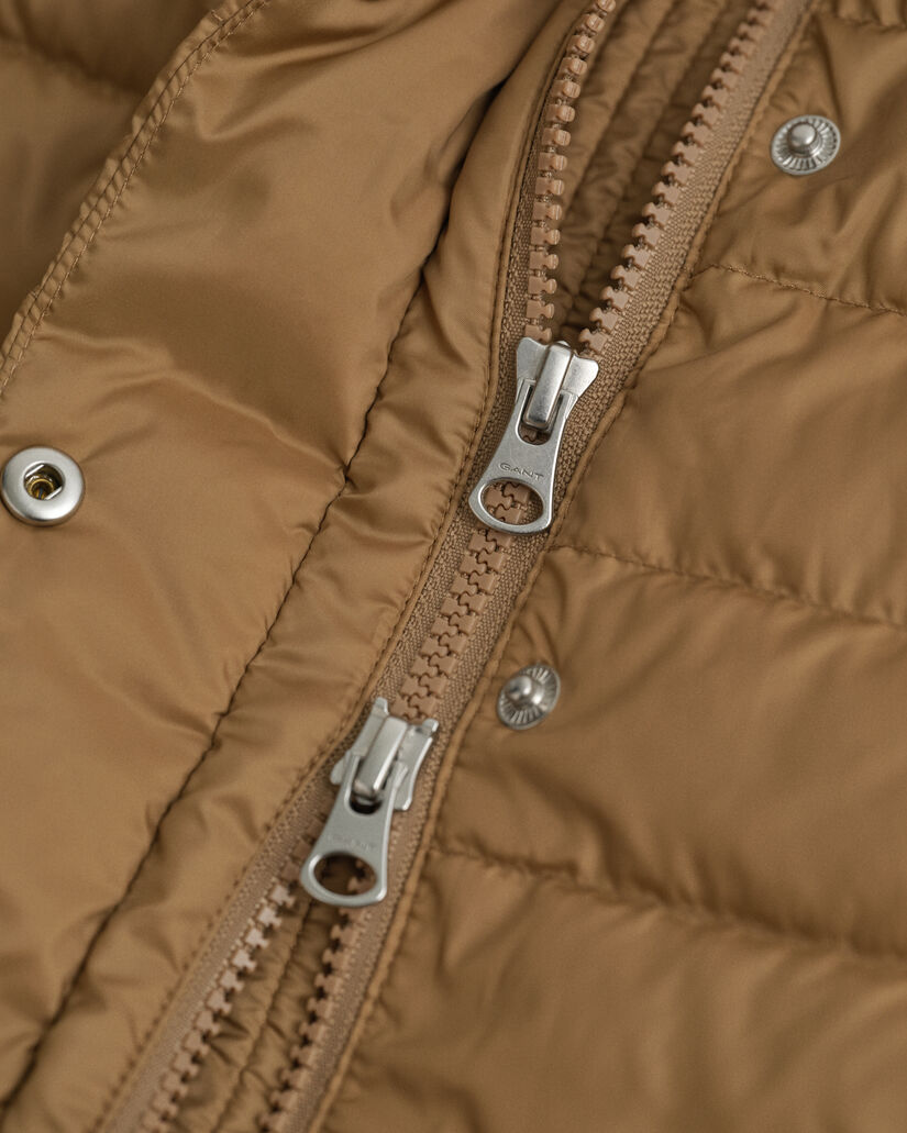 Blusão de penas leve