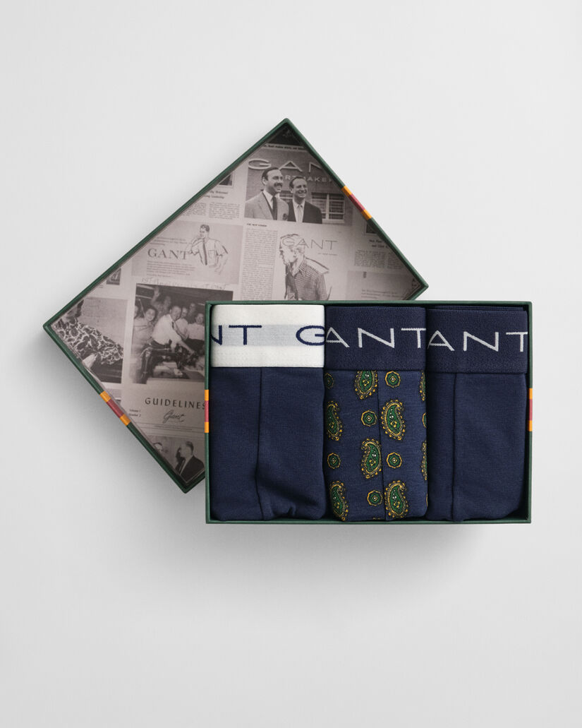 Caixa presente com pack de três boxers com padrão paisley estampado