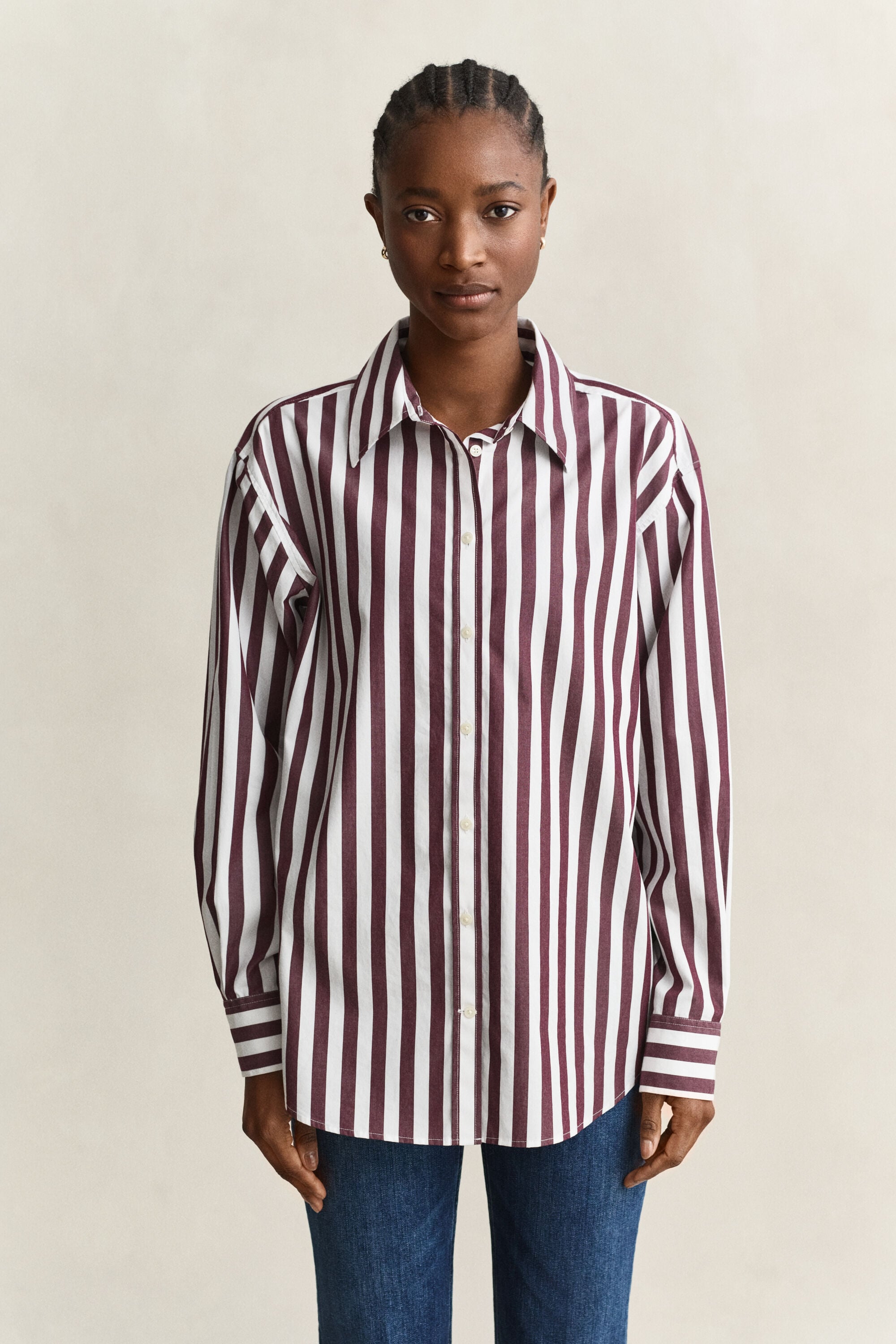 Camisa em popelina às riscas relaxed fit