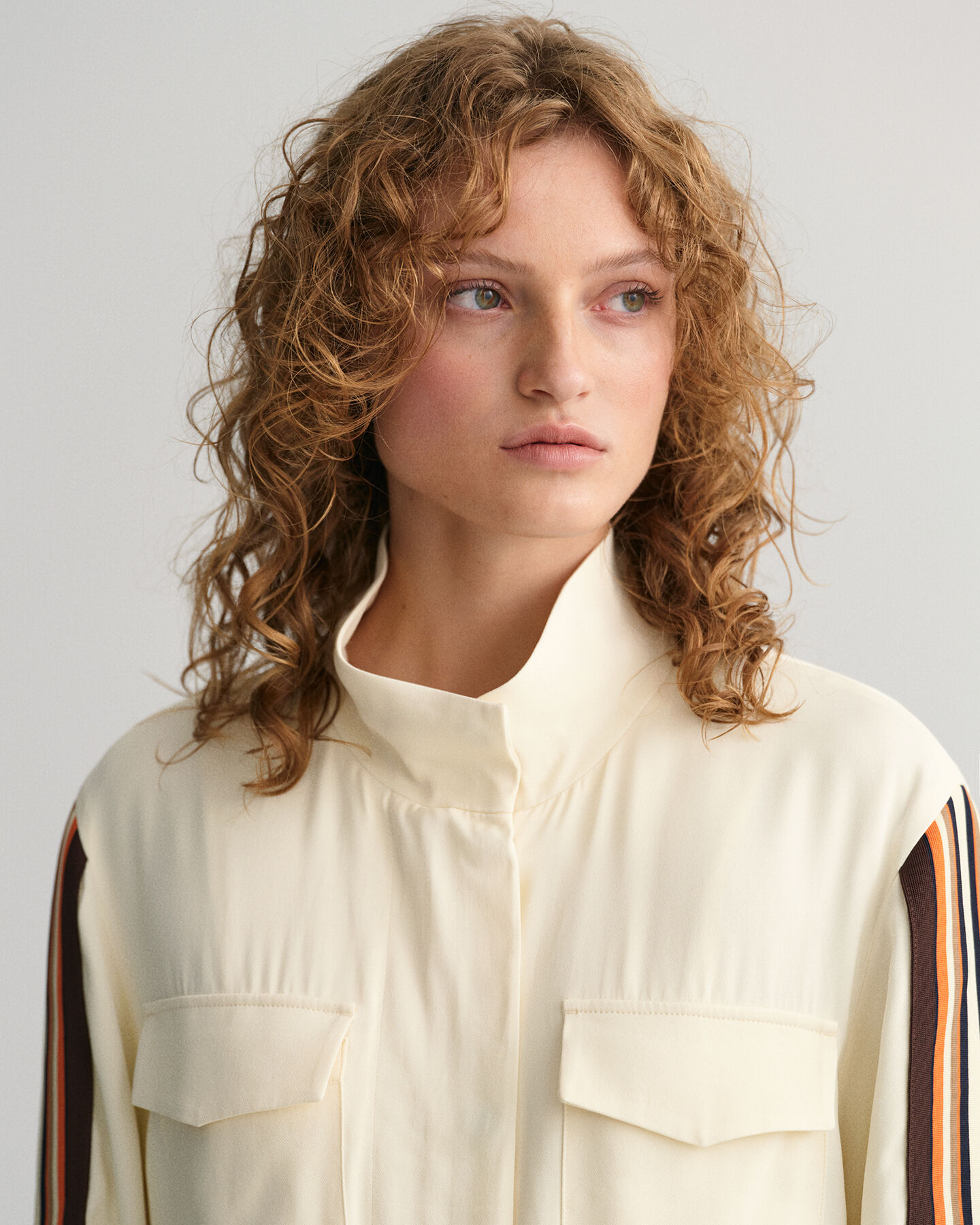 Casaco às riscas relaxed fit