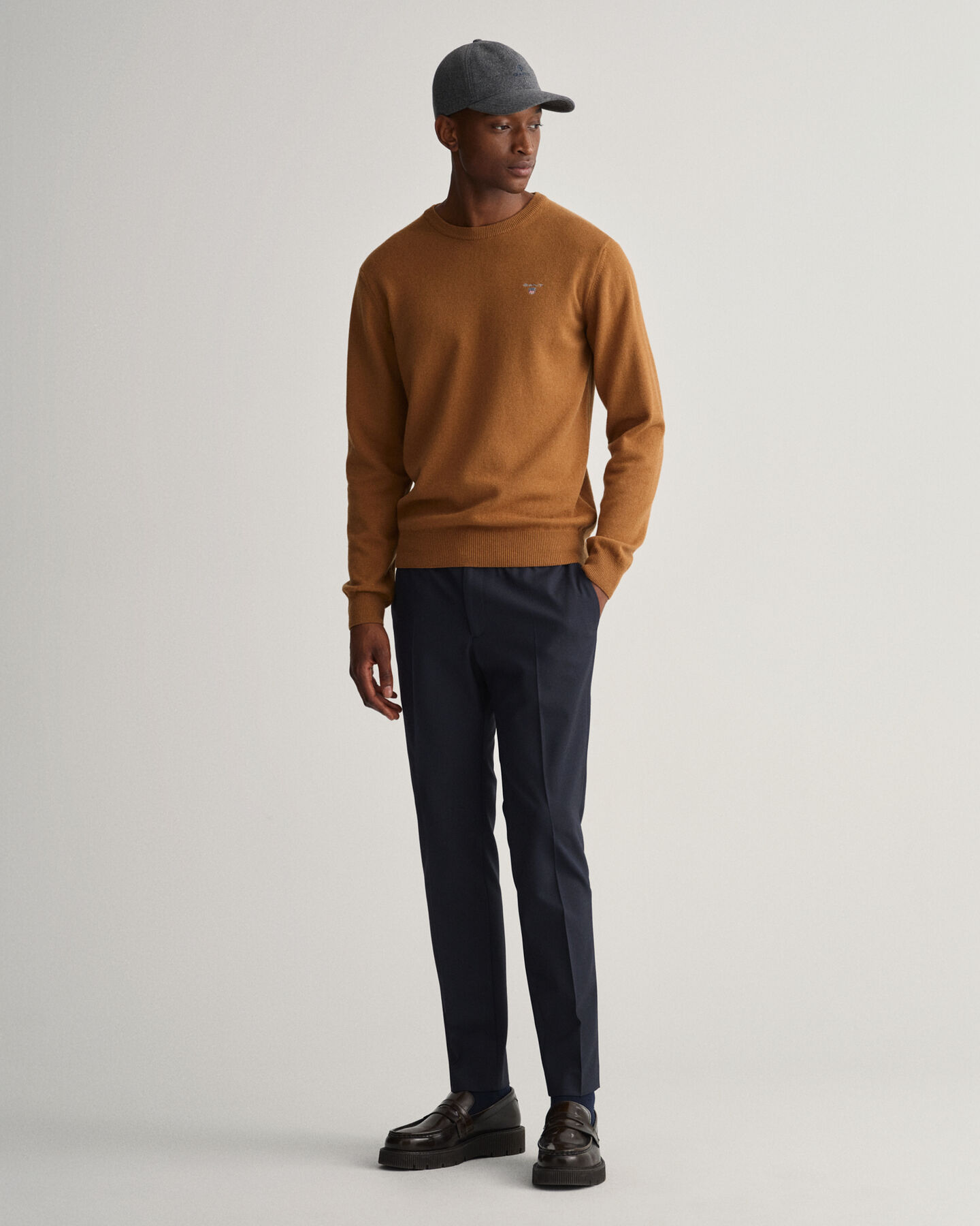 Calças Hallden de sarja slim fit