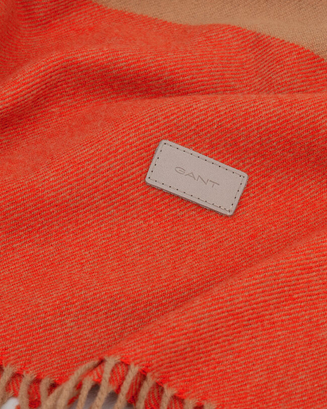 Manta decorativa às riscas