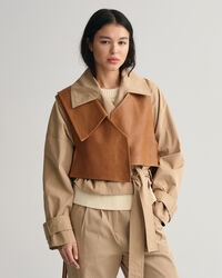 Colete em pele desconstruído