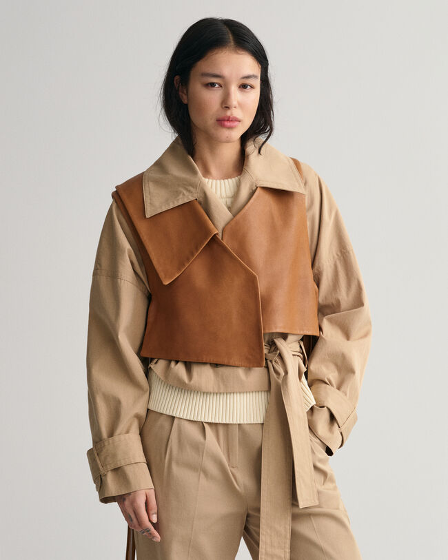 Colete em pele desconstruído