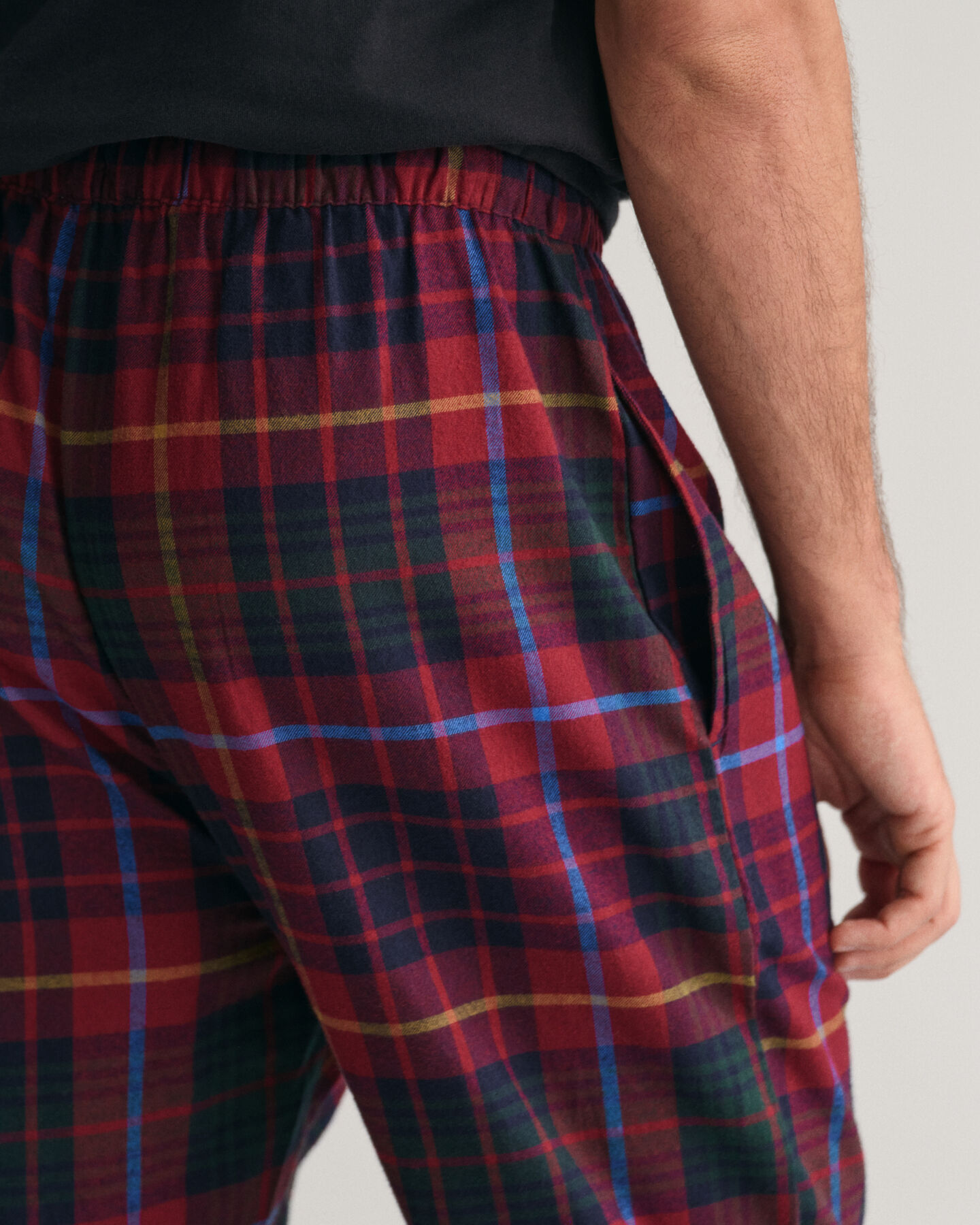 Calças de pijama com padrão de xadrez