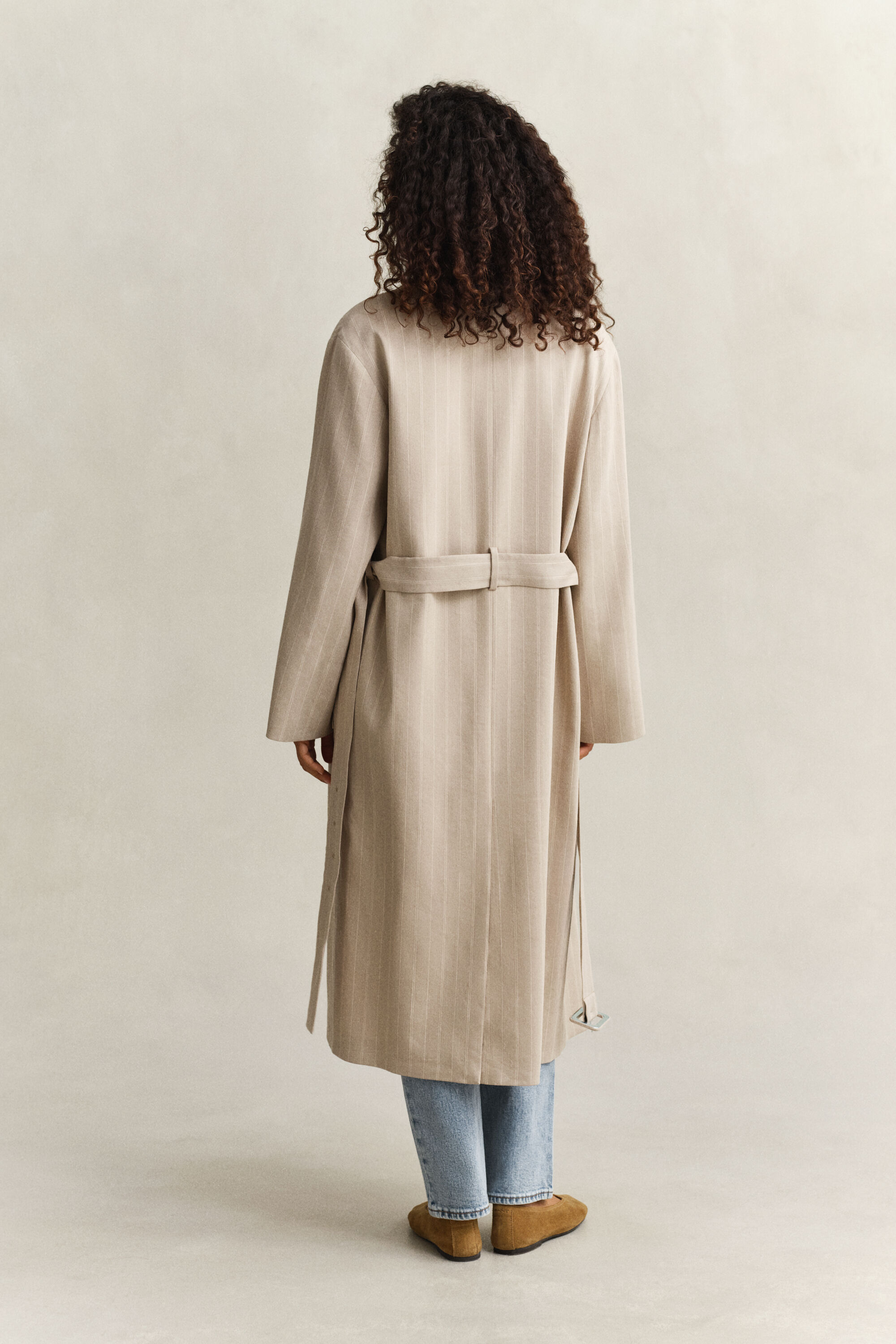 Sobretudo em mistura de linho às riscas