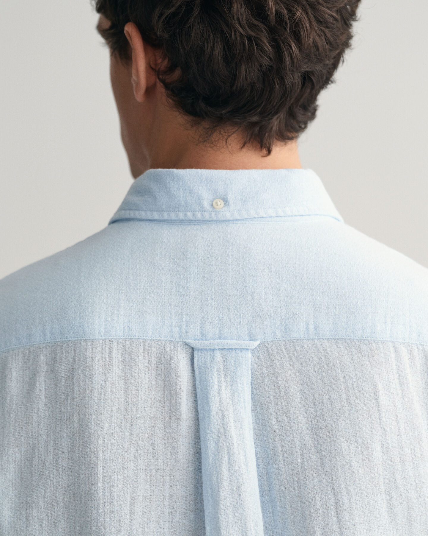 Camisa de manga curta em linho e algod&atilde;o texturizado regular fit