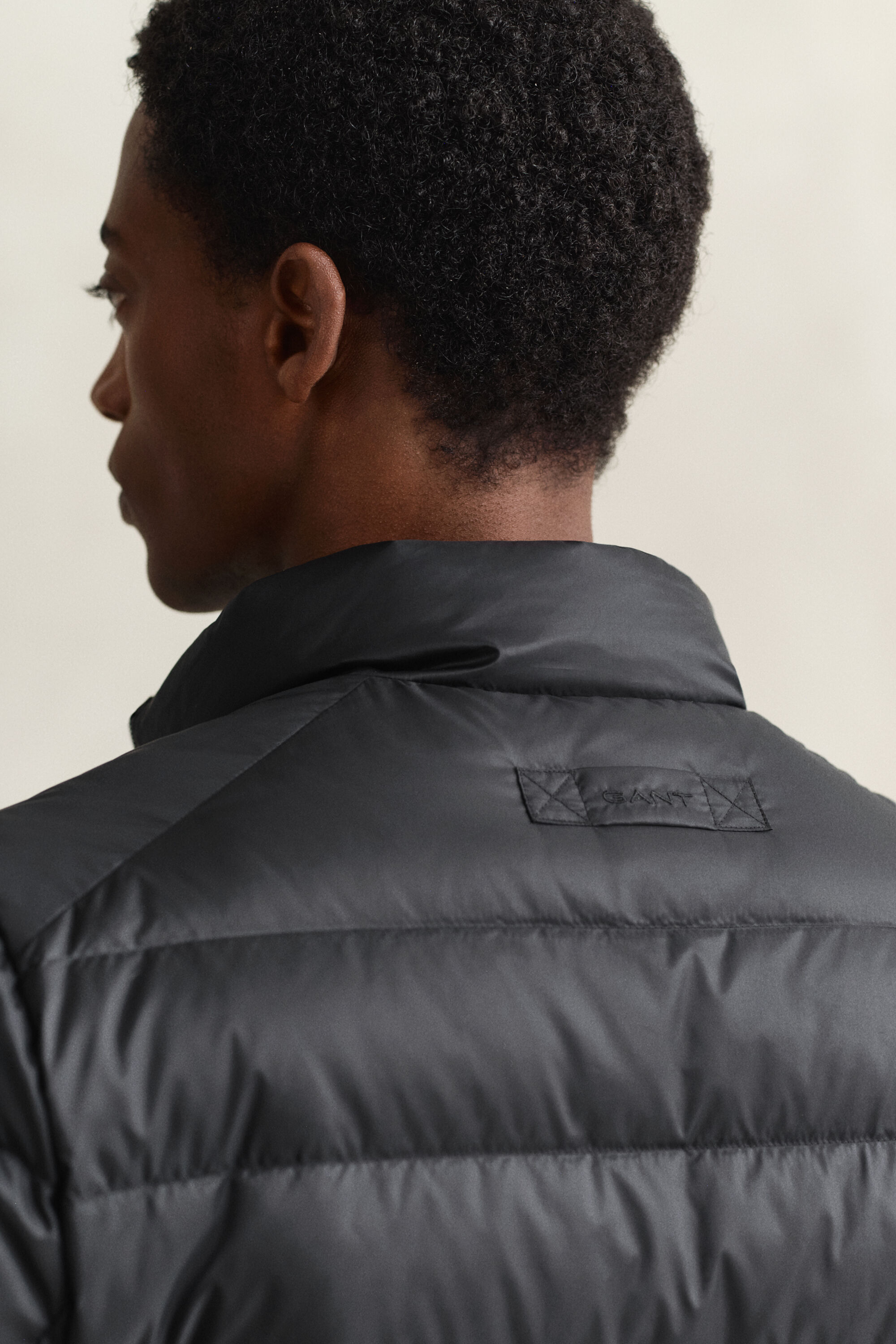 Blusão de penas leve