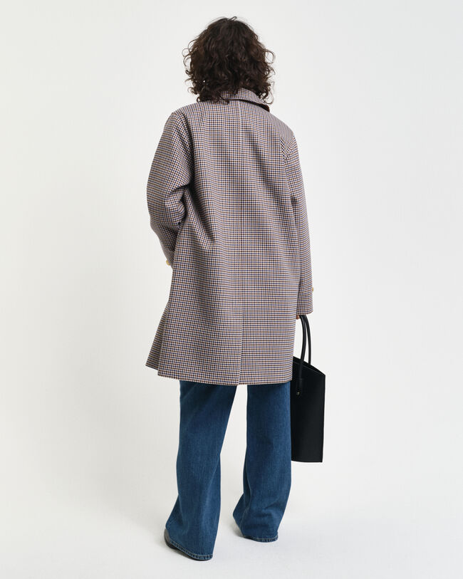 Gabardina com mini padrão de xadrez