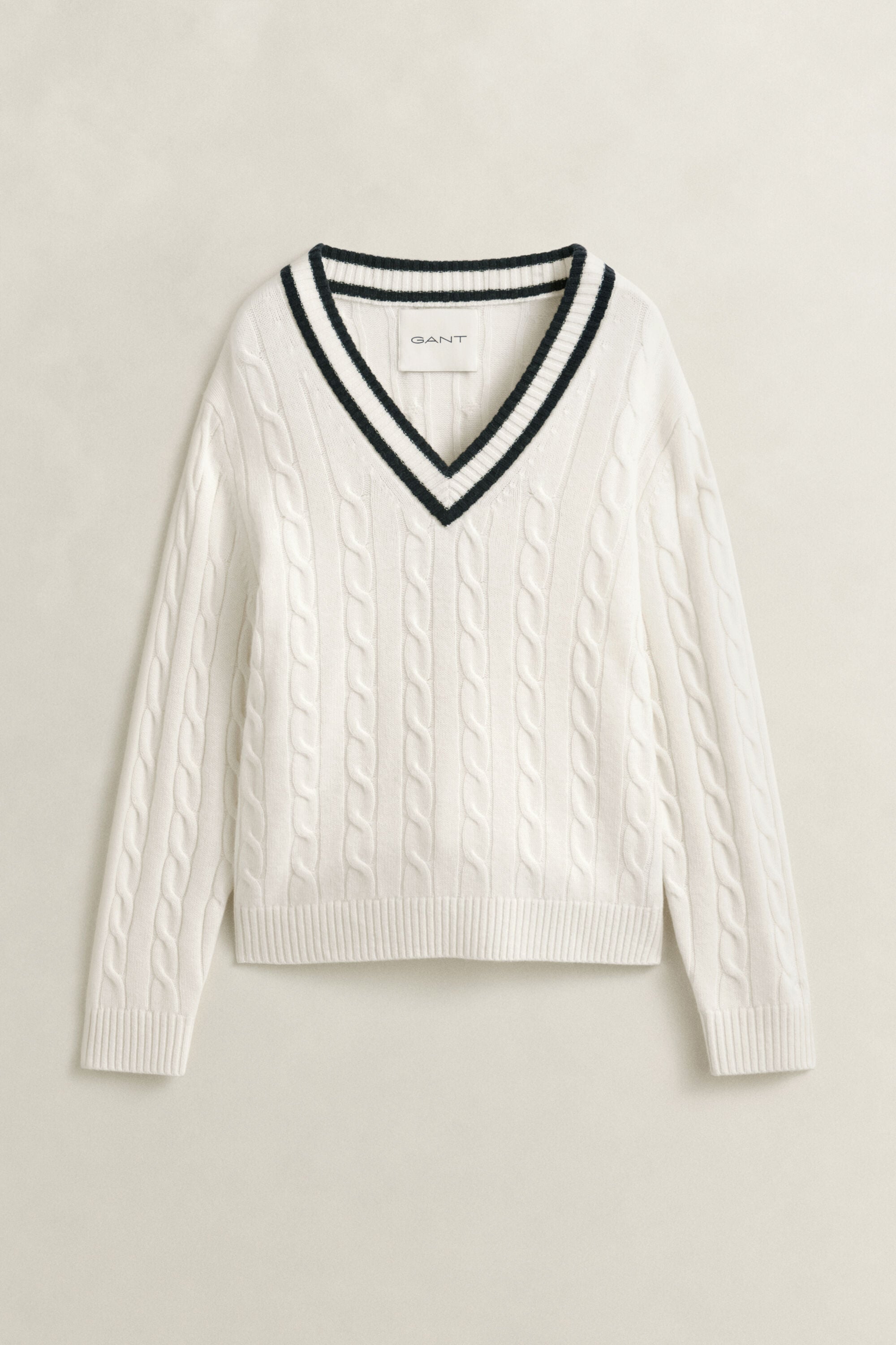 Camisola de malha entrançada em lã de merino