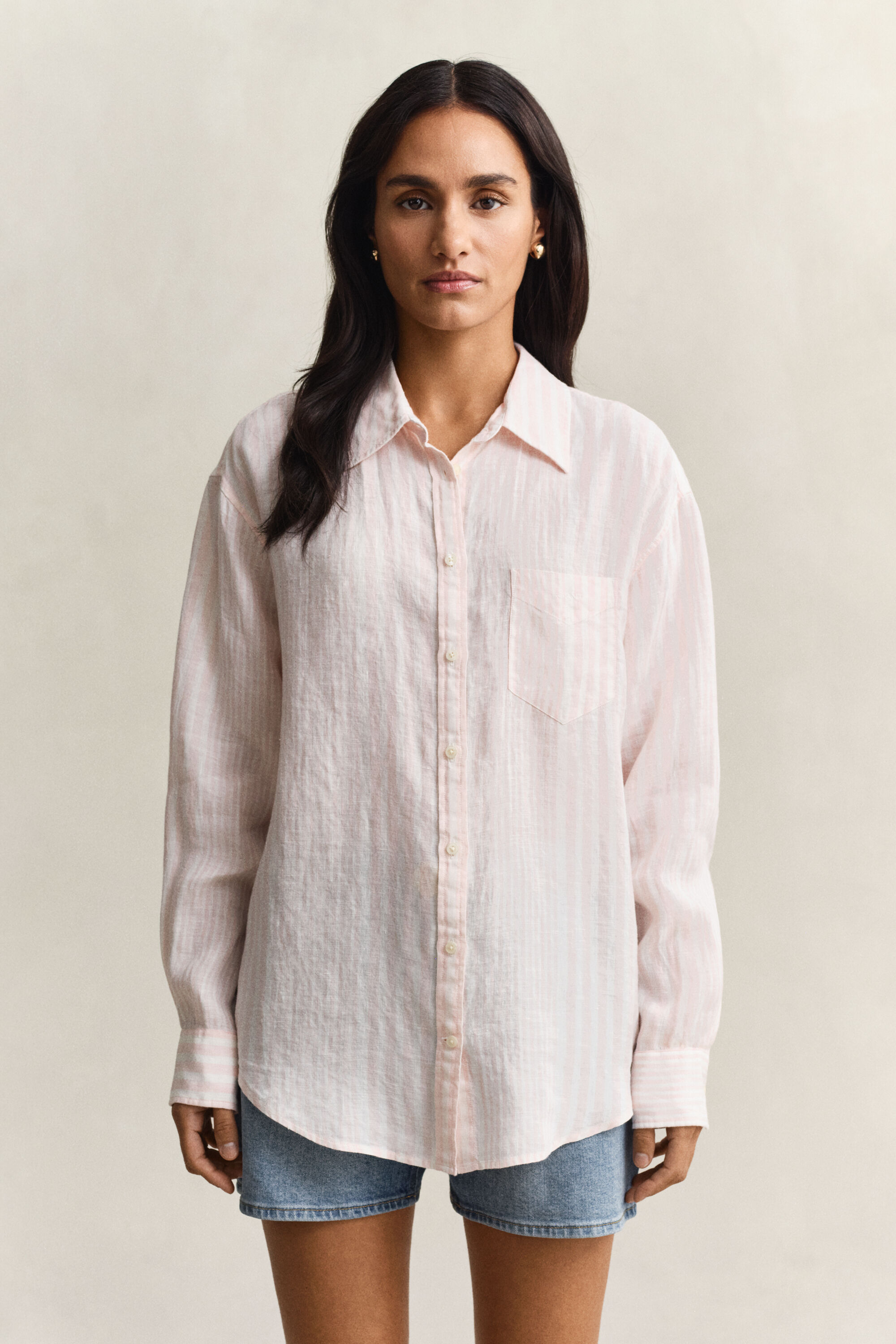 Camisa de linho às riscas relaxed fit