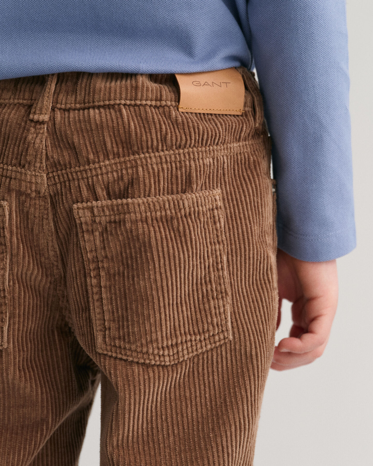 Calças de ganga em bombazina relaxed fit Kids