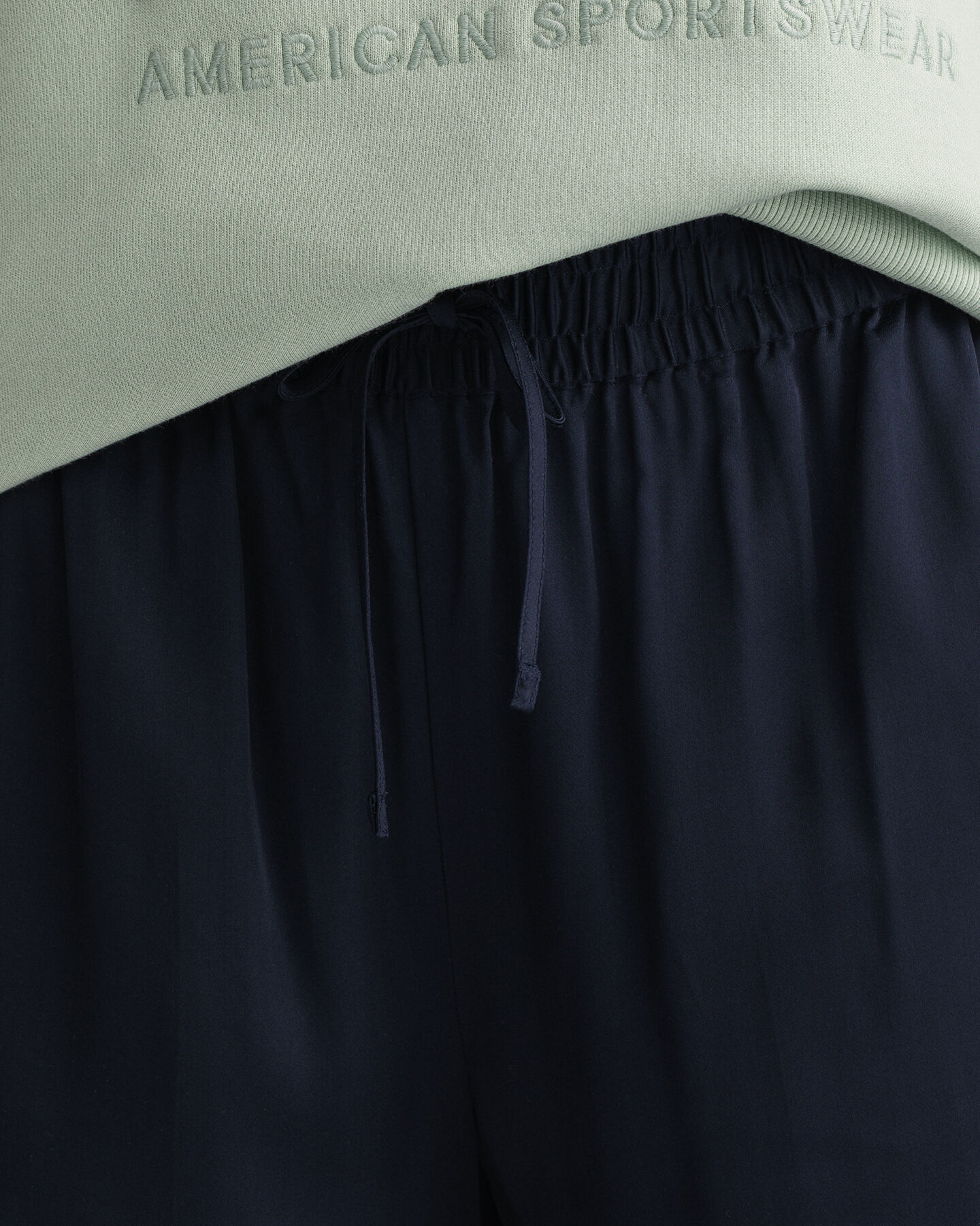 Calções Pull-On em cetim