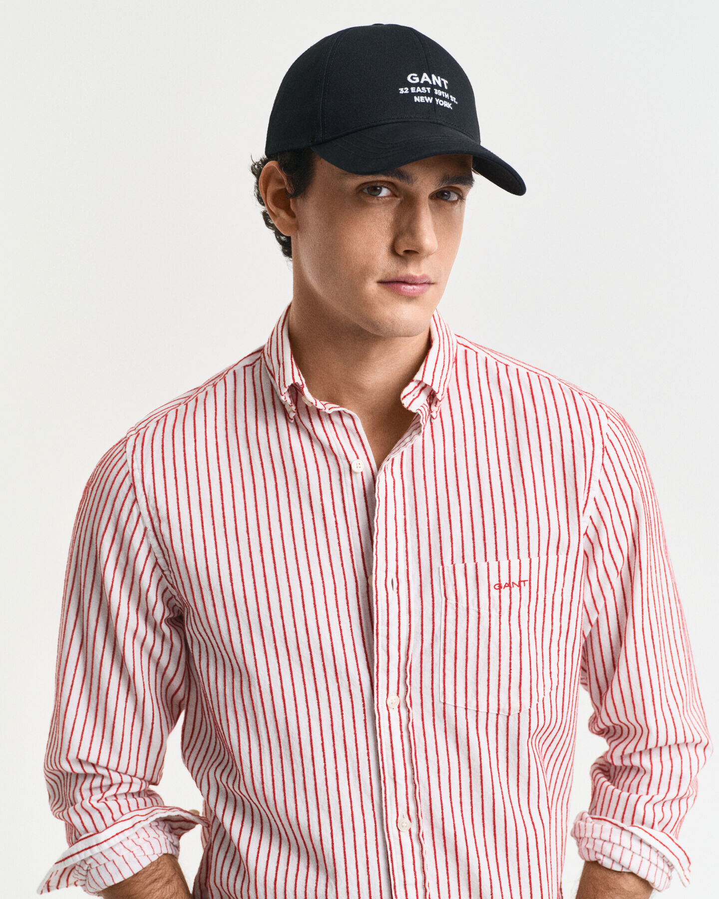 Boné Small Script Graphic