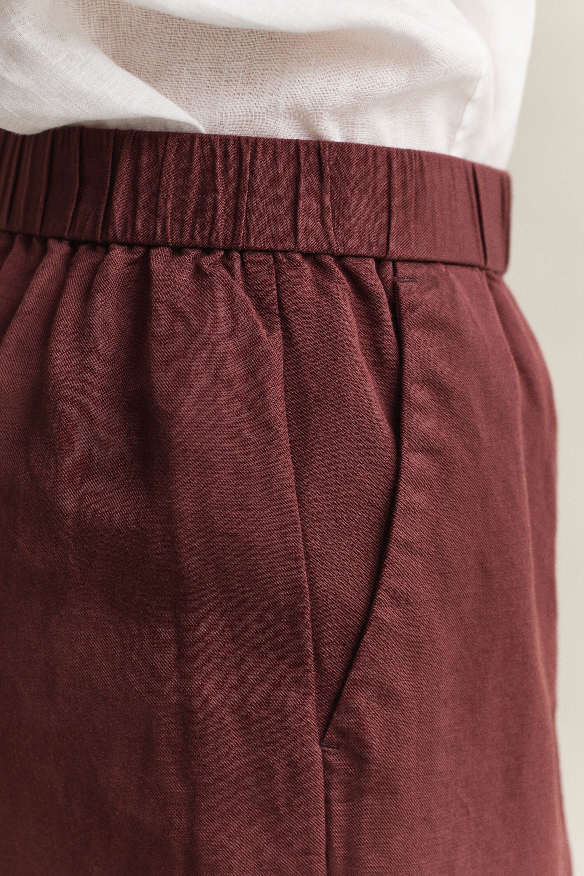 Calções em mistura de linho