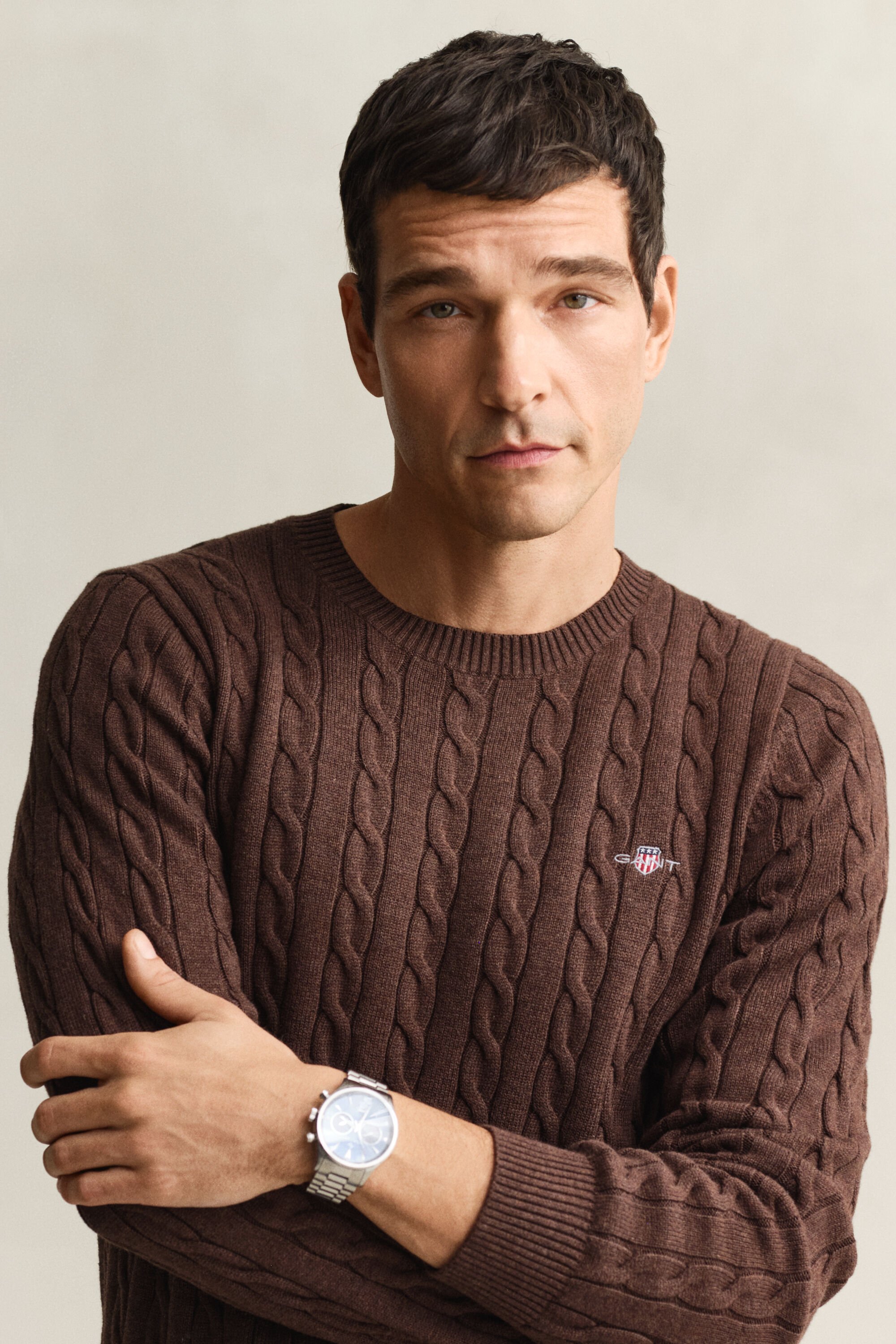 Camisola em malha entrançada de algodão com decote redondo