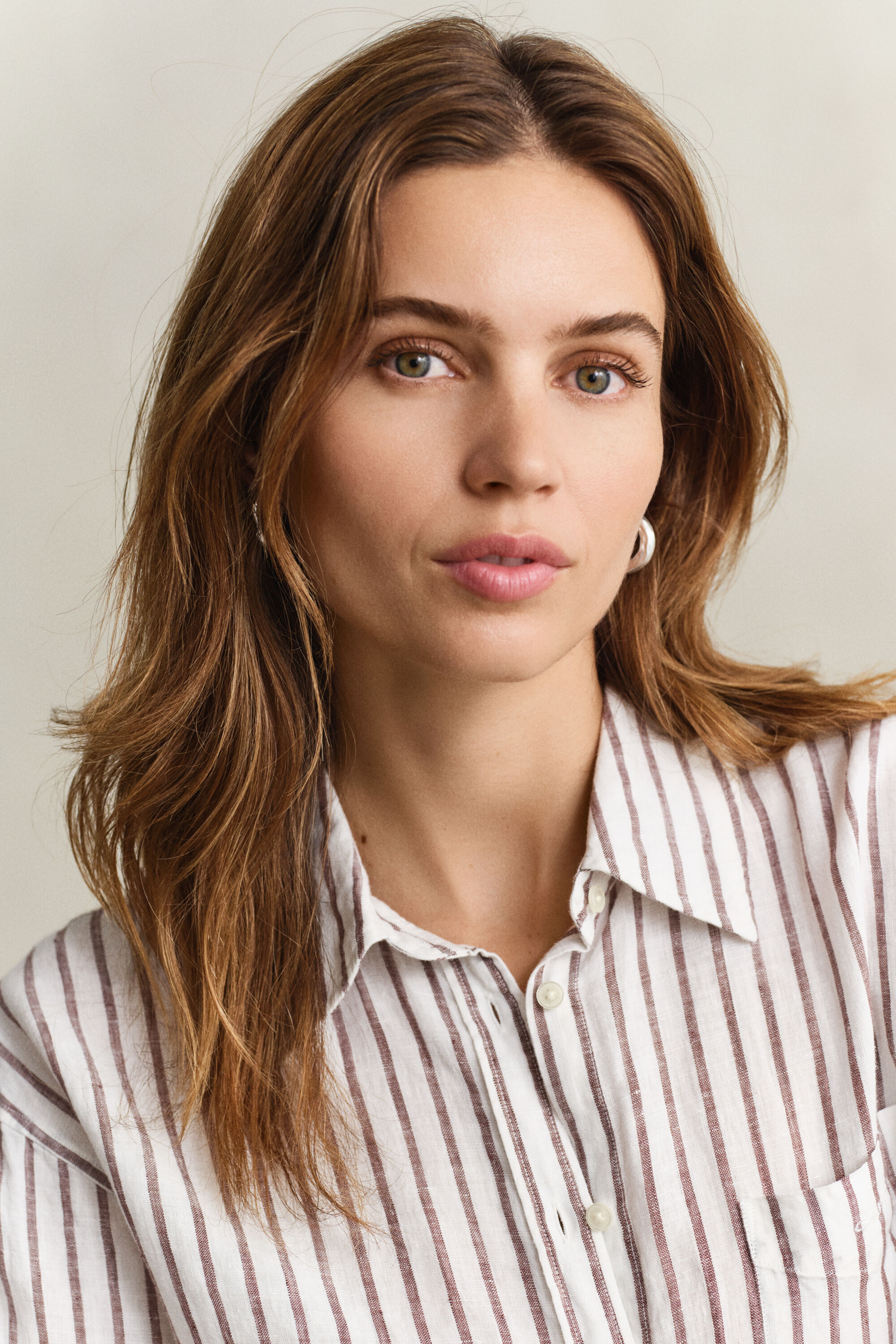 Camisa de linho às riscas relaxed fit