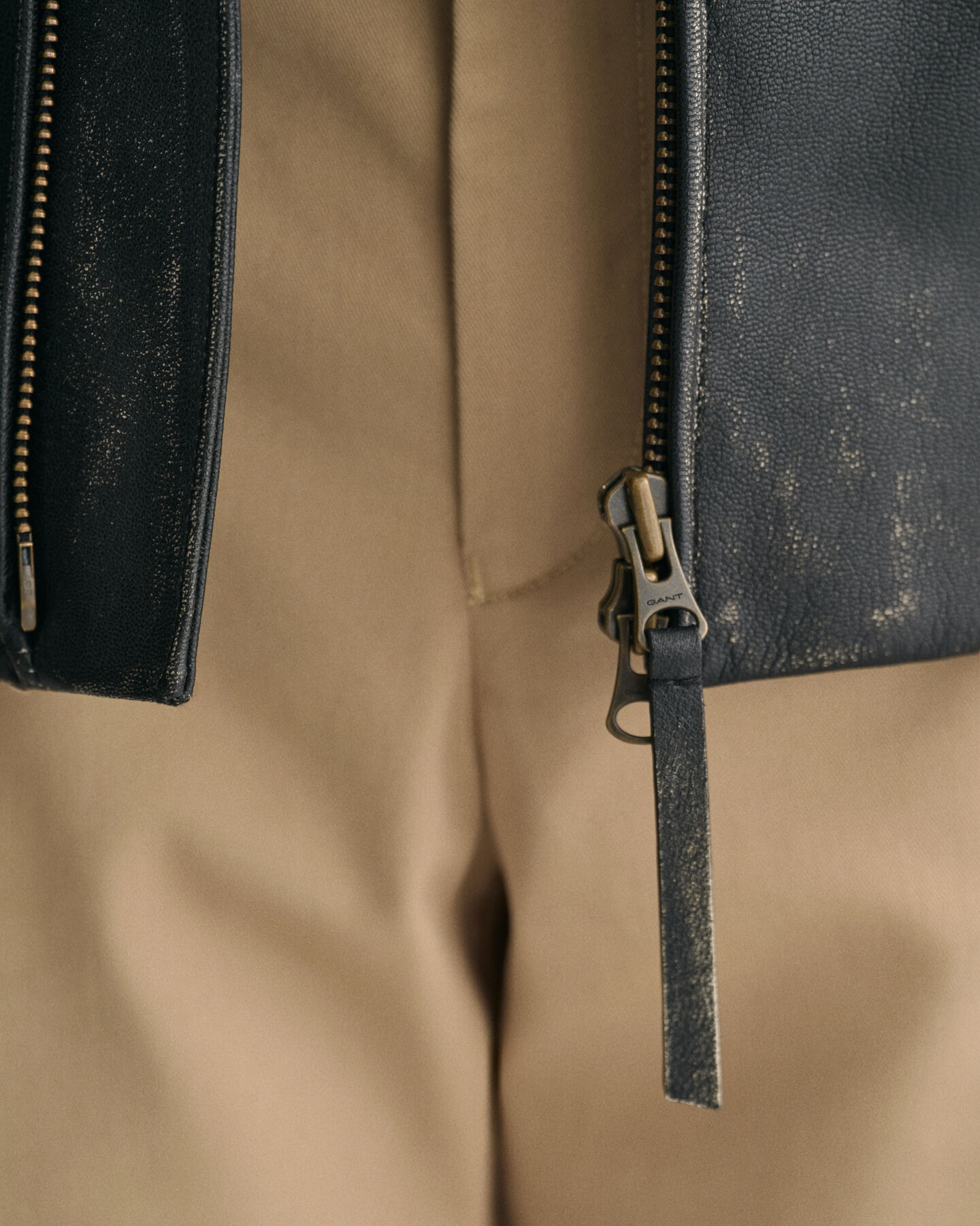 Blusão em pele Moto