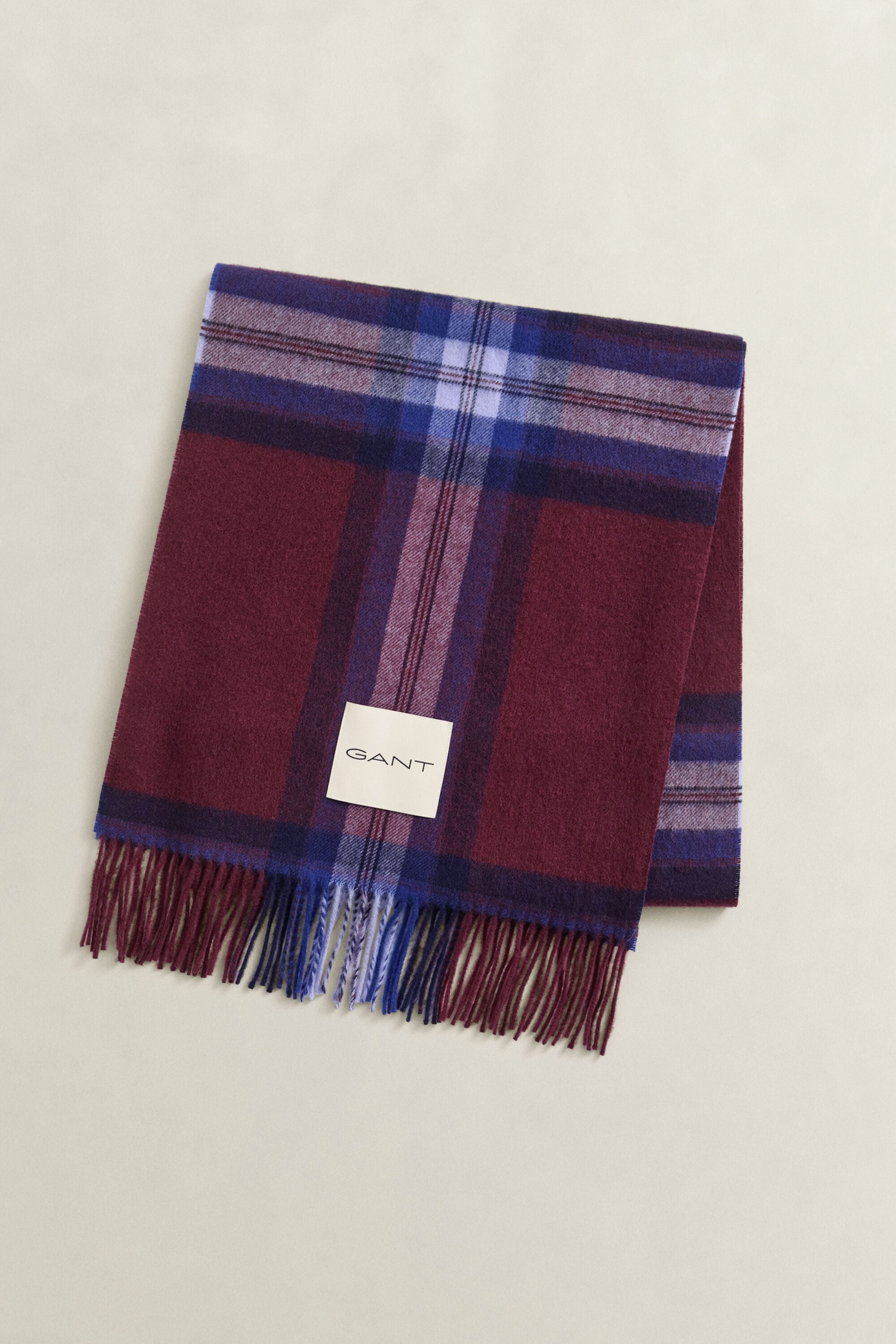 Cachecol em lã com padrão Tartan