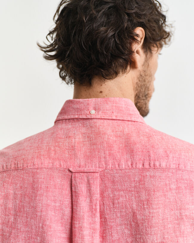 Camisa de manga curta em linho e algod&atilde;o regular fit