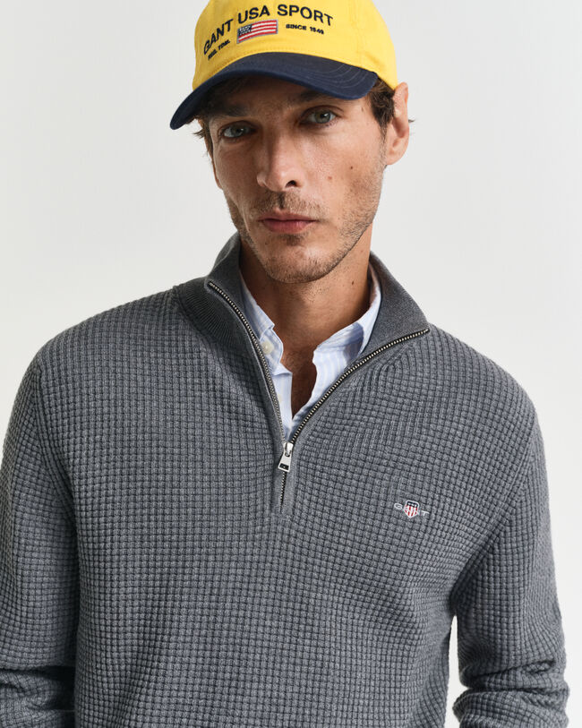 Camisola de malha com meio fecho em algodão texturizado