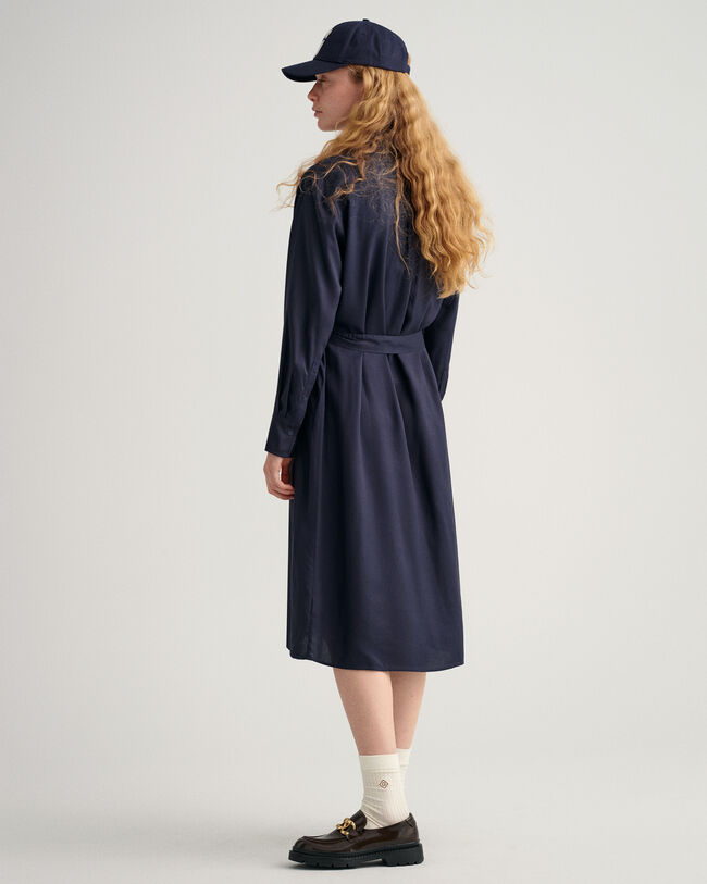 Vestido-camisa evasê