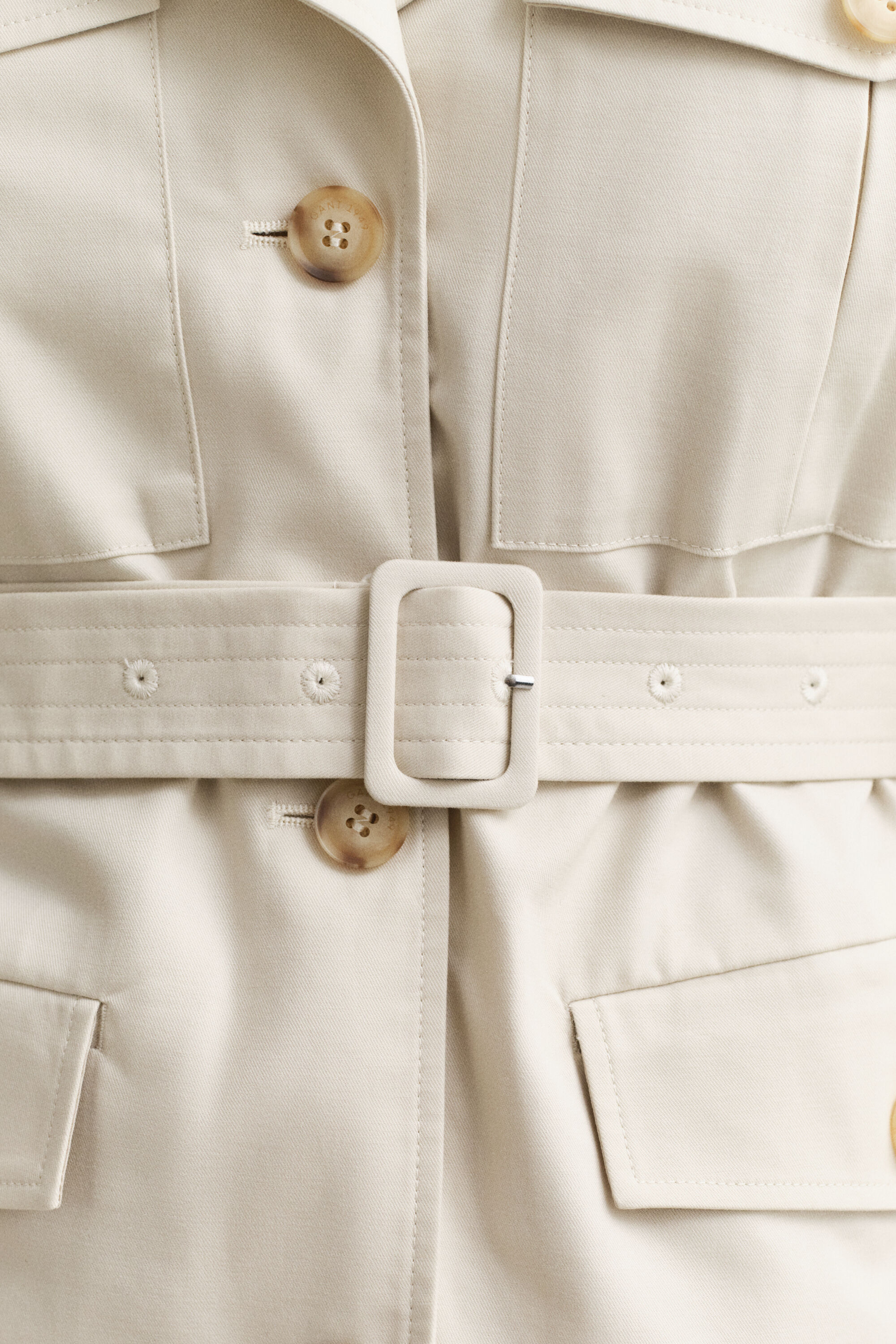 Casaco utilitário com cinto