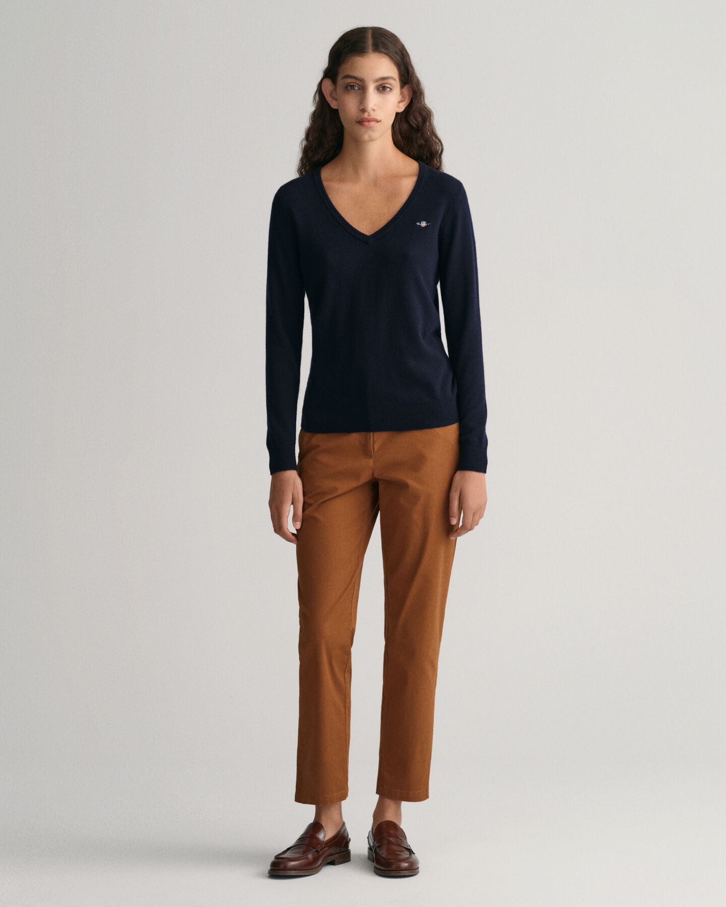 Pulover de malha extrafina com decote em V