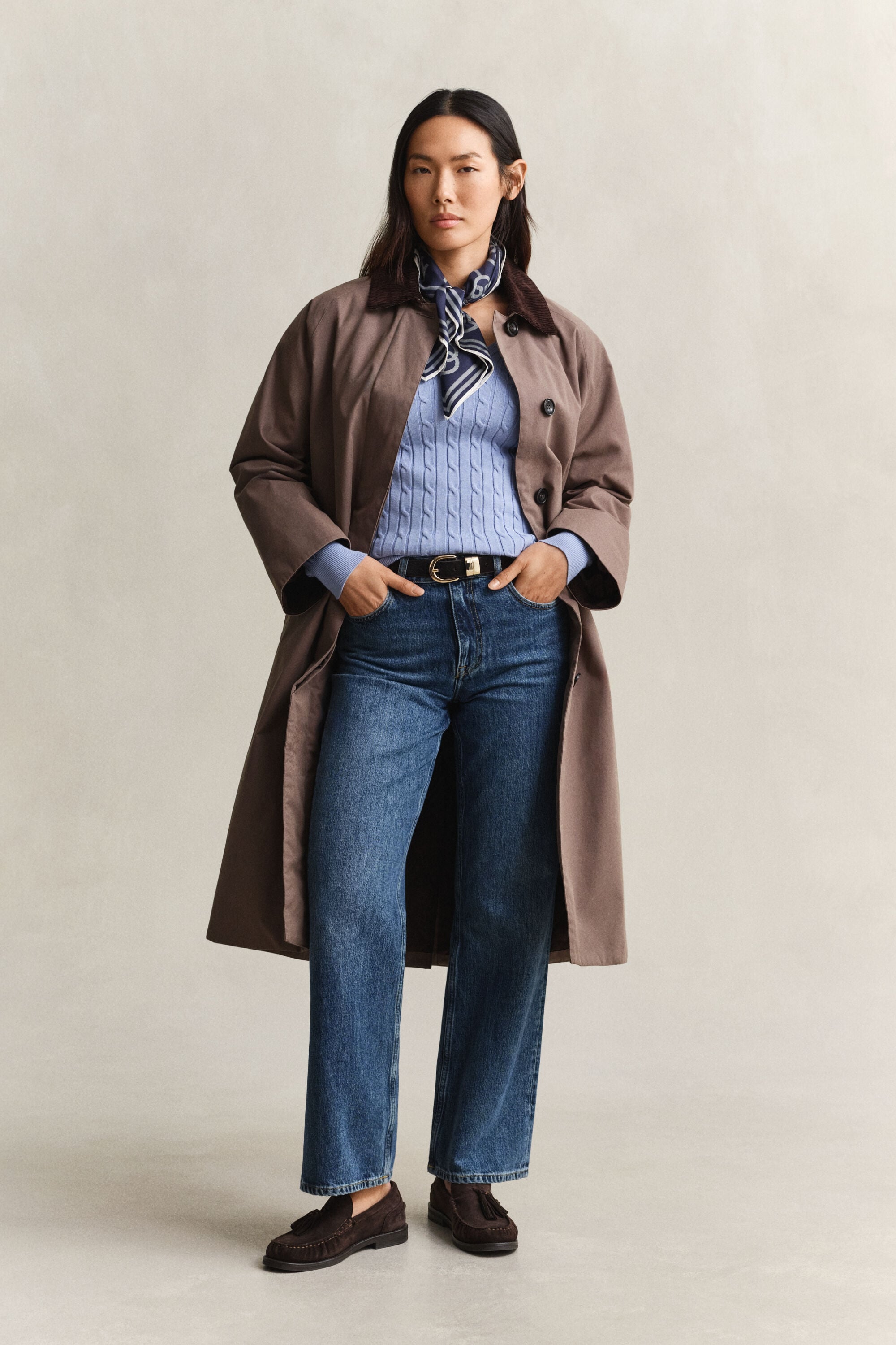 Camisola de malha entrançada com decote em V em algodão com elastano