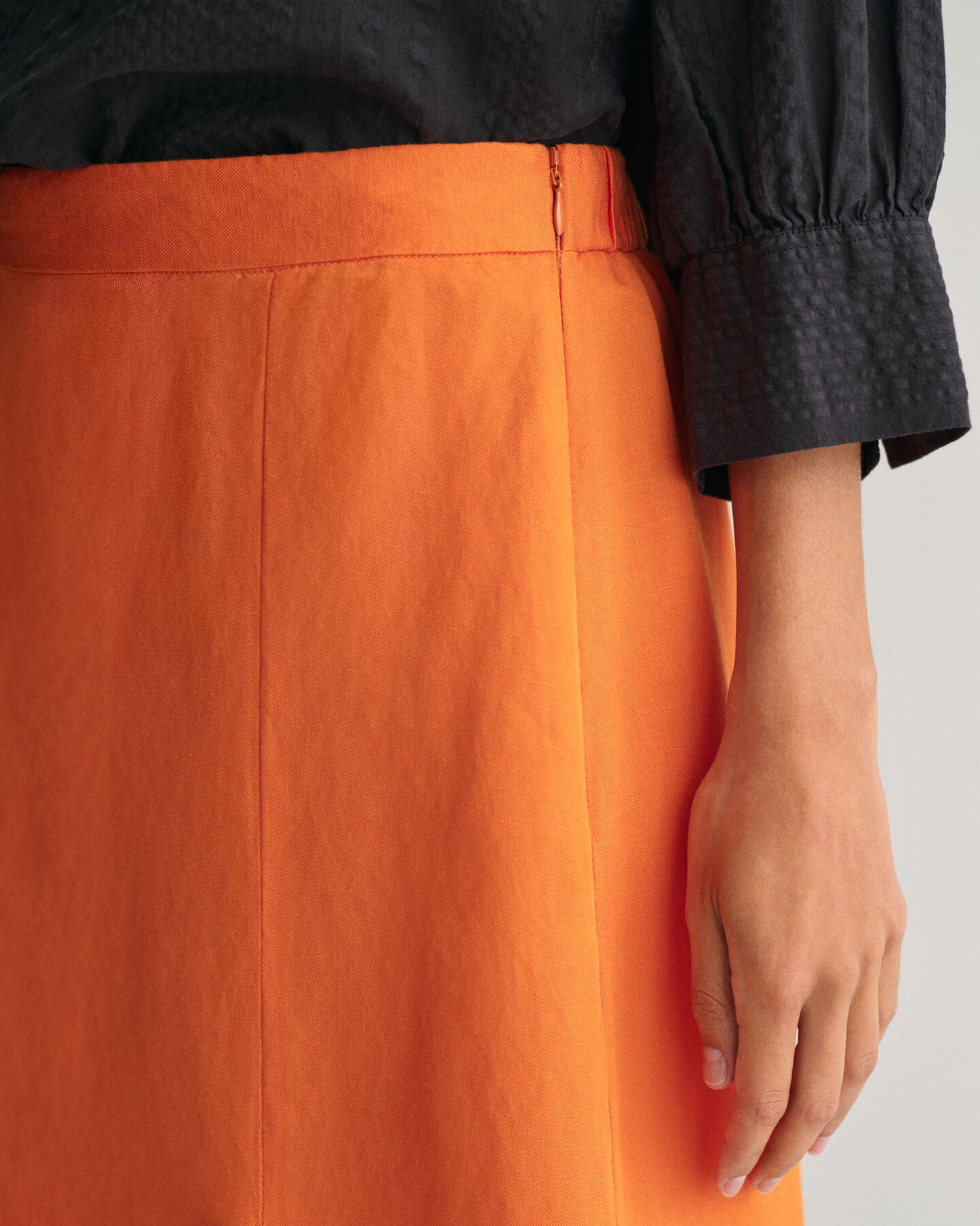 Saia média em mistura de linho