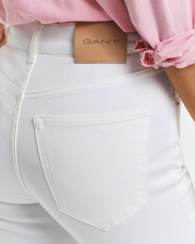 Calças de ganga pelo tornozelo slim fit brancas