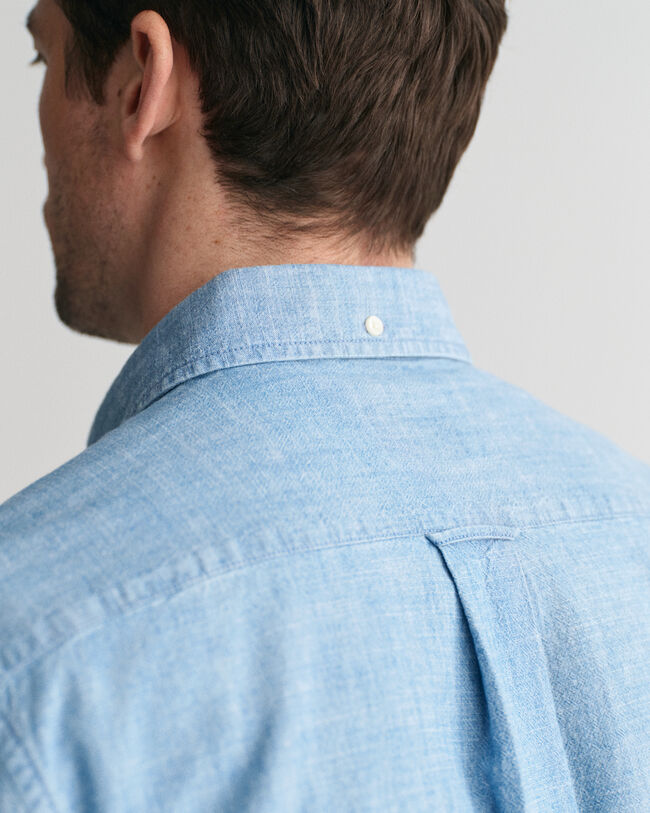Camisa em chambray índigo regular fit
