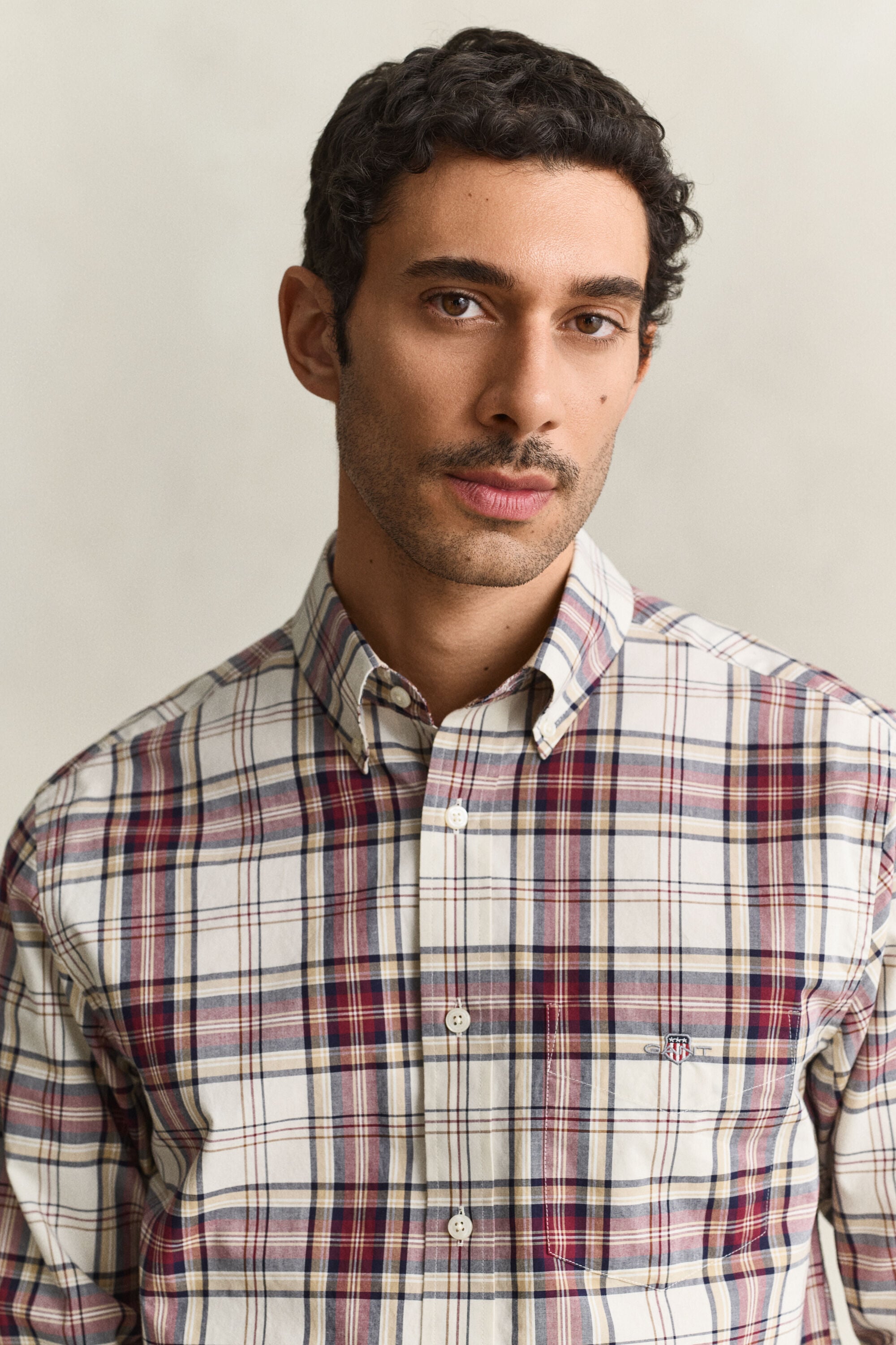 Camisa de popelina com padrão de xadrez
