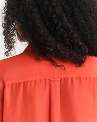 Camisa em seda Habotai relaxed fit