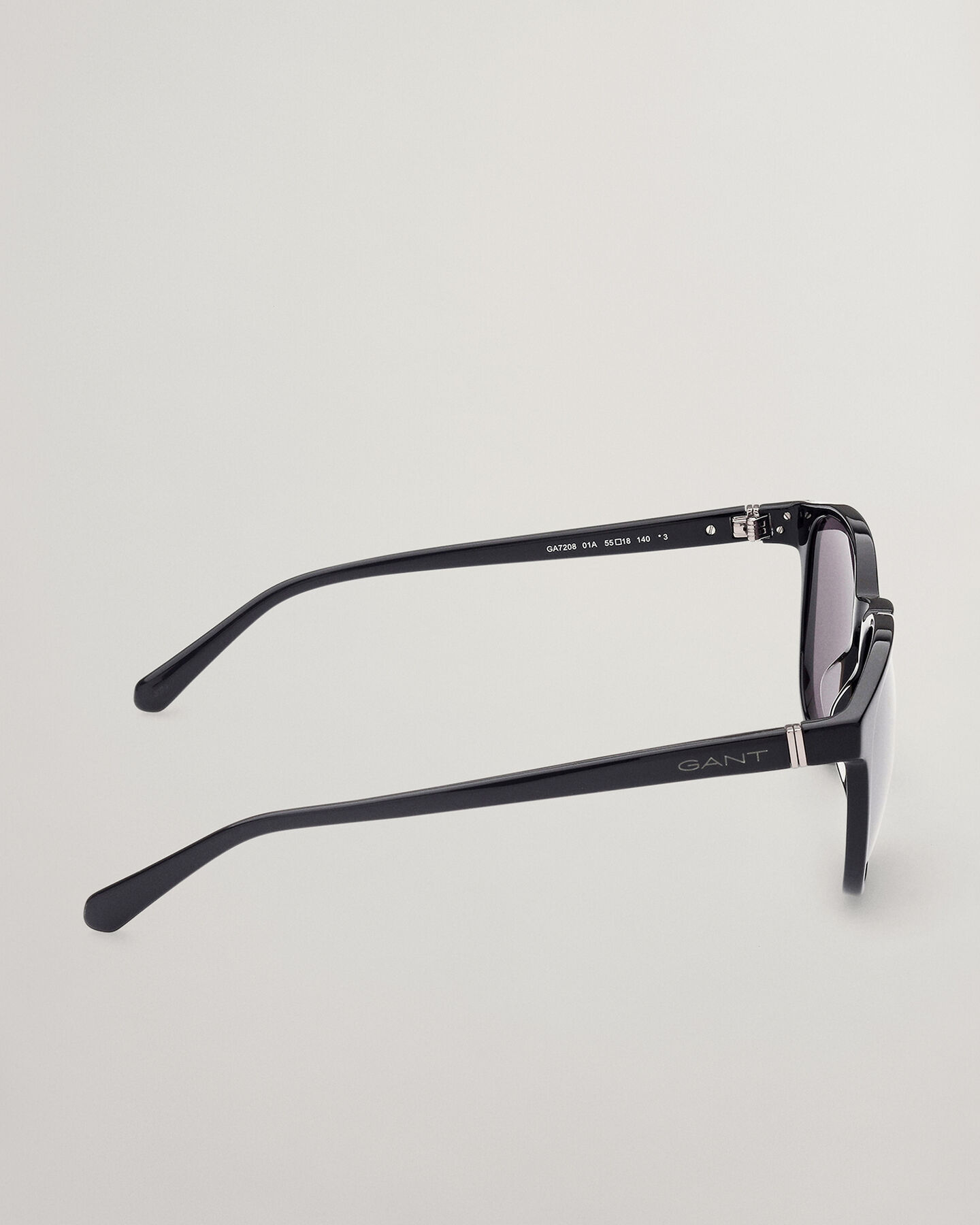 Óculos de sol GA7208 Yates