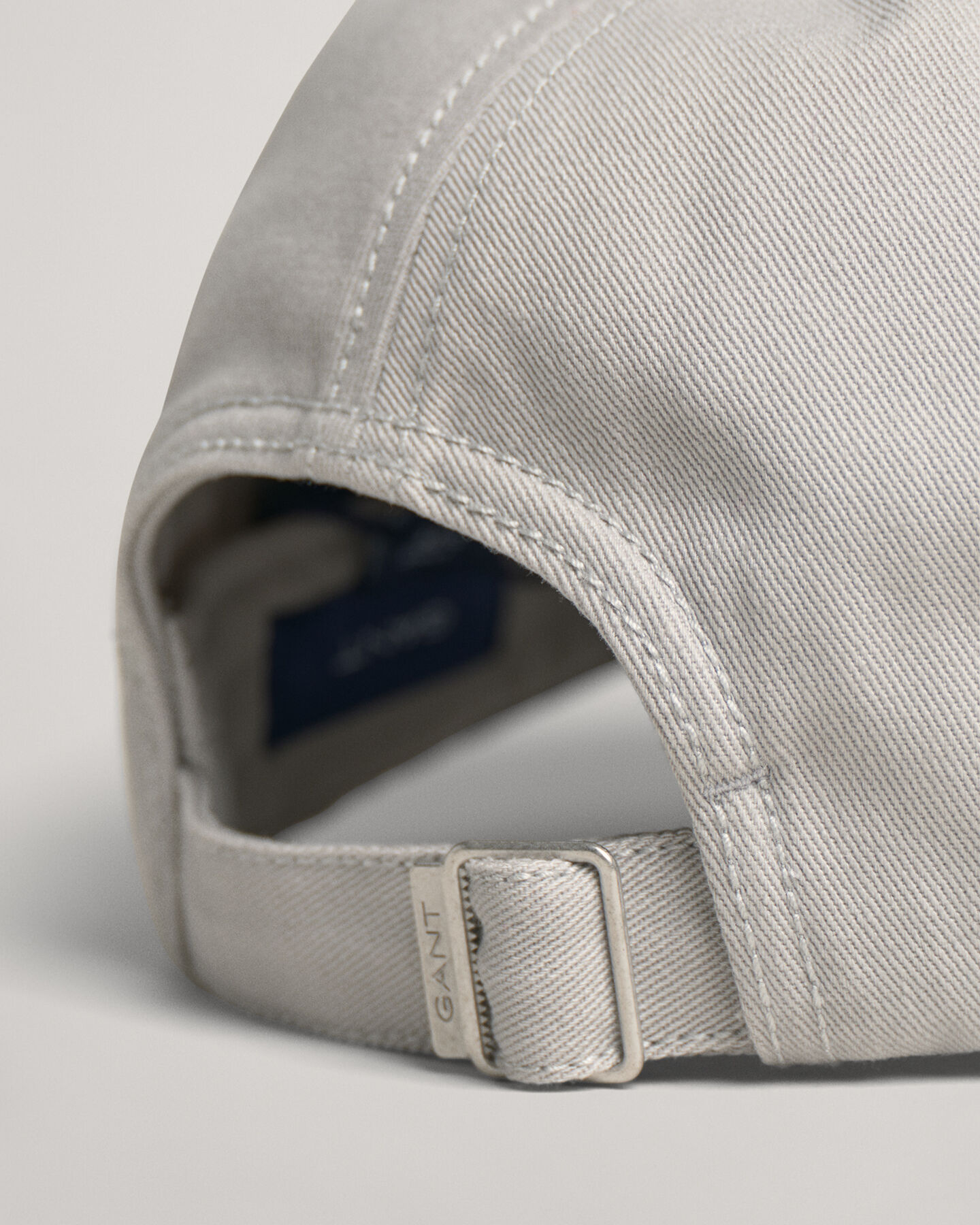 Boné em sarja de algodão