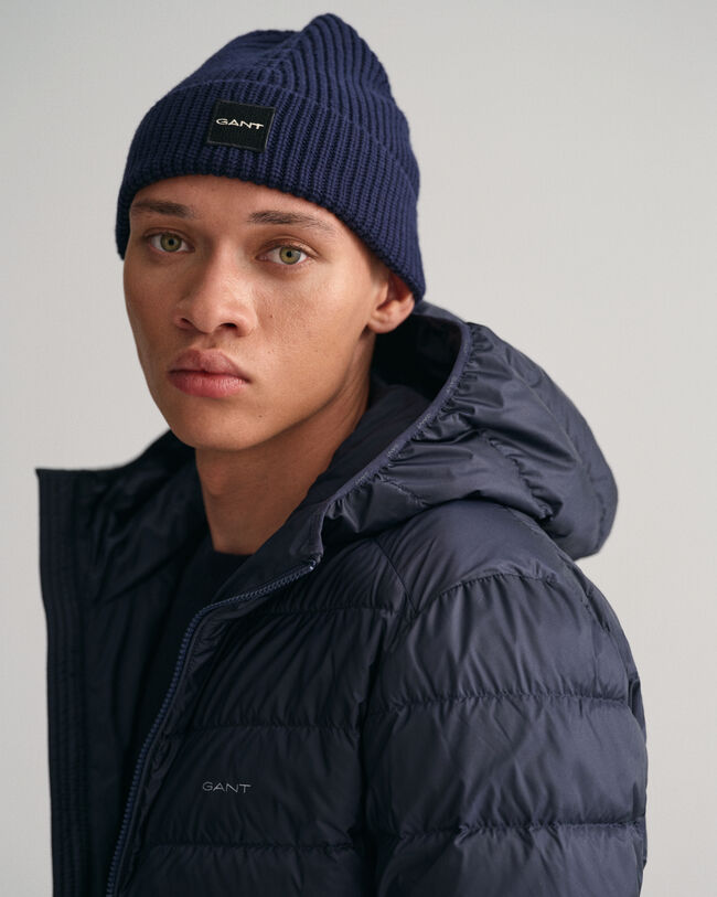 Blusão de penas com capuz leve