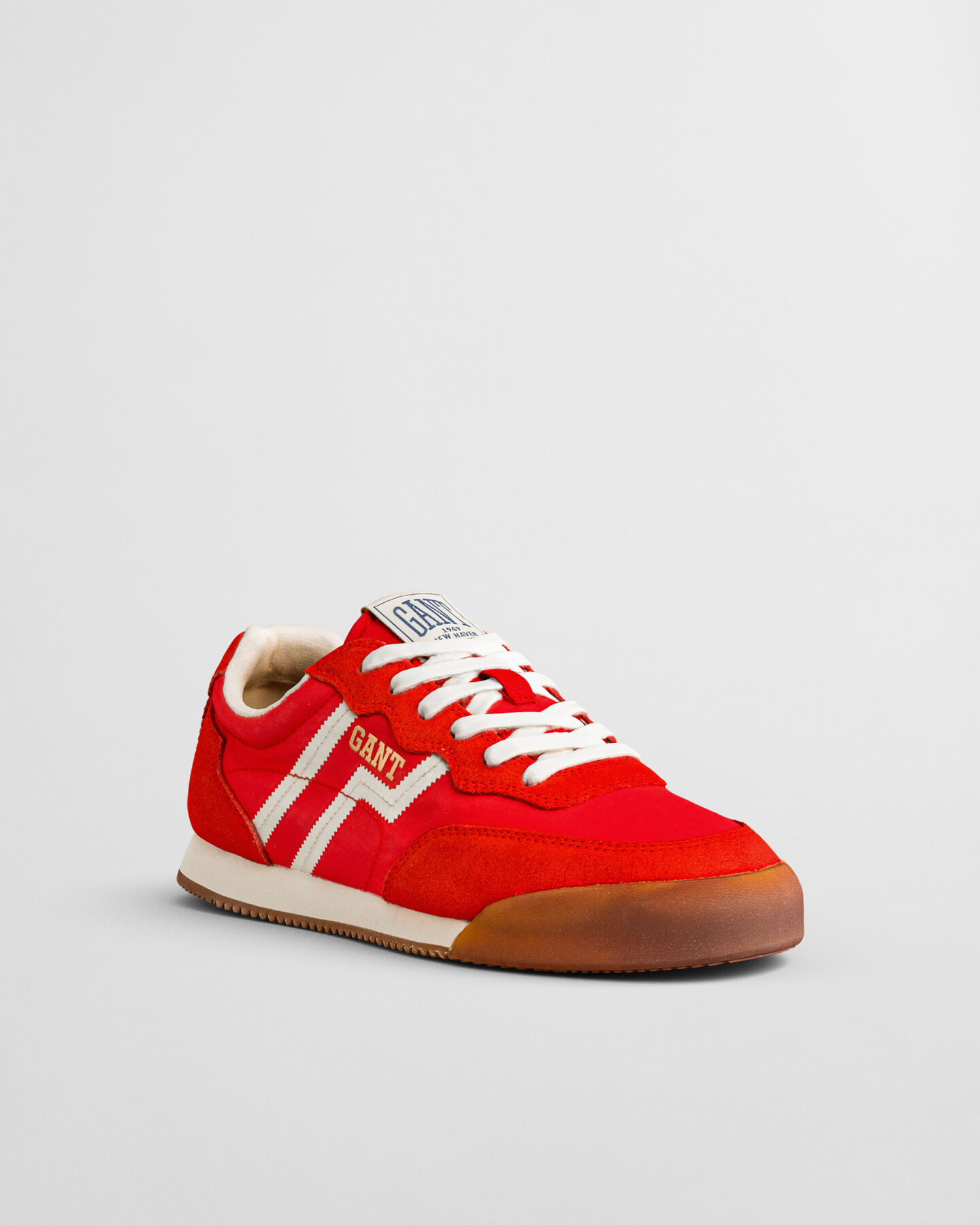 Ténis em camurça Beylana