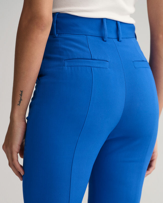 Calças de fato com perna a direito