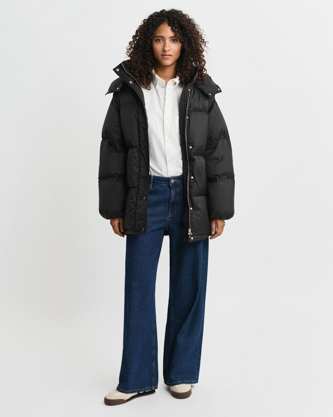 Blusão de penas com comprimento médio