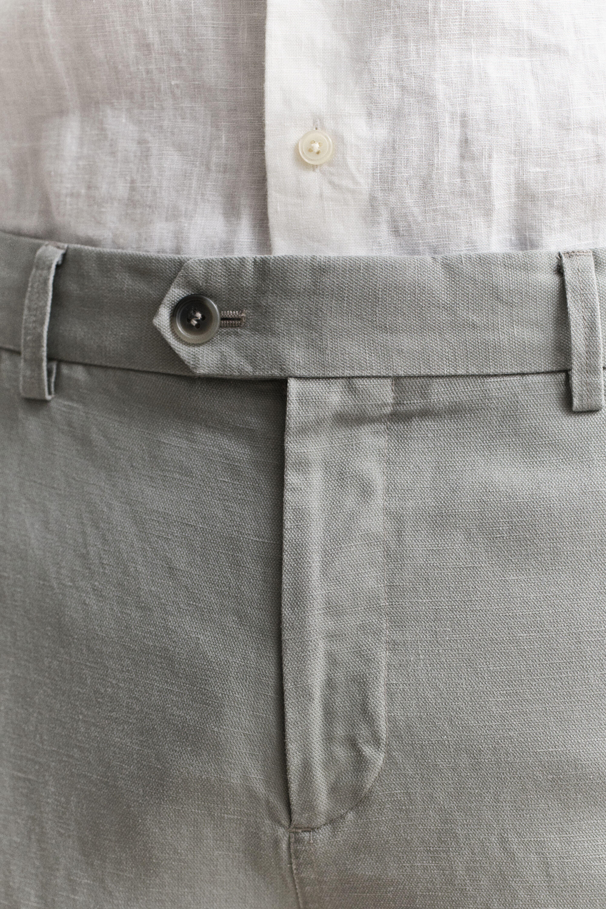 Calças de fato em linho e liocel