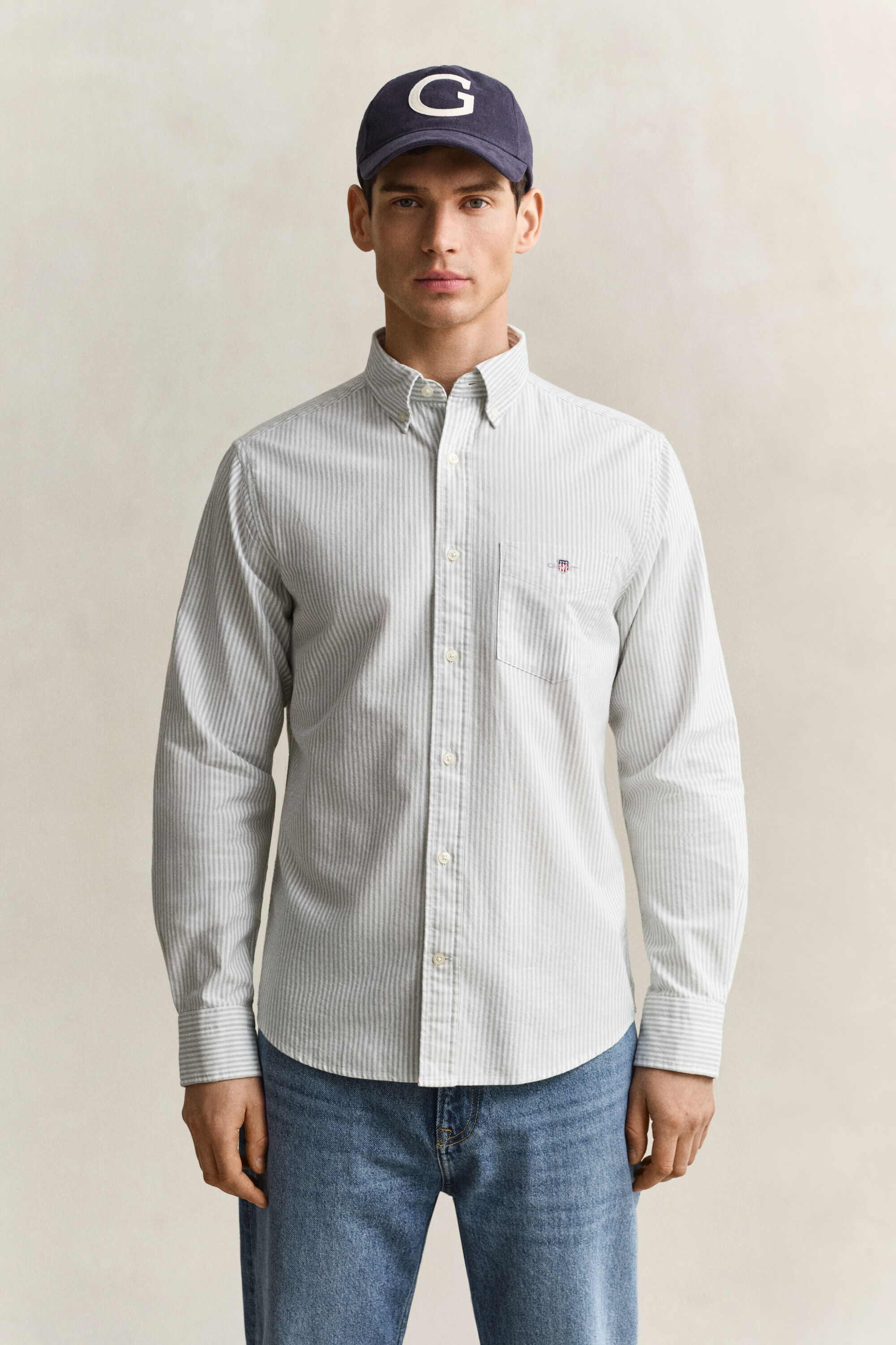 Camisa Oxford às riscas finas Classic