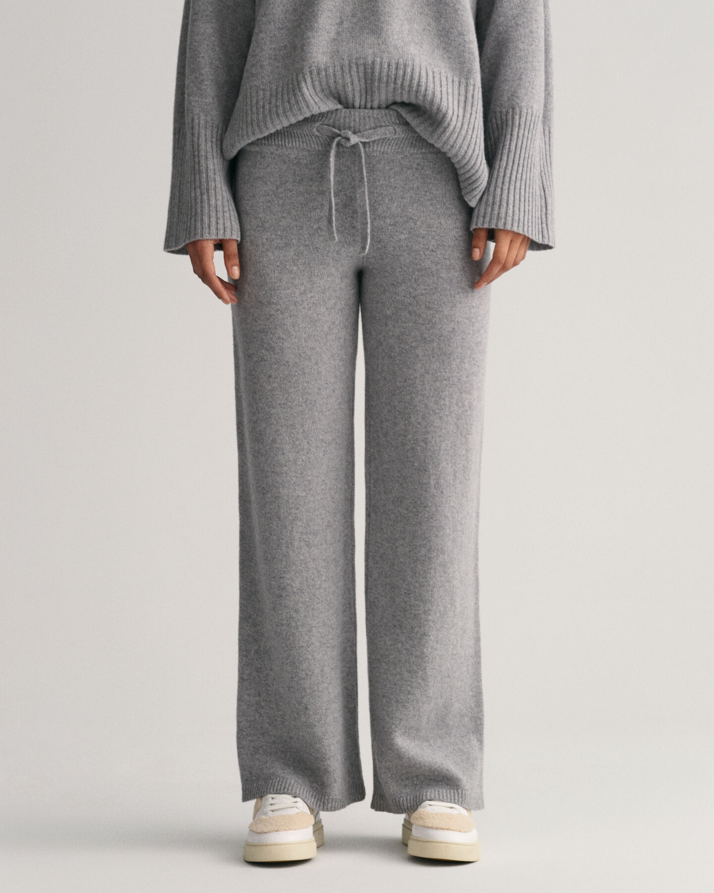 Cal&ccedil;as Lounge