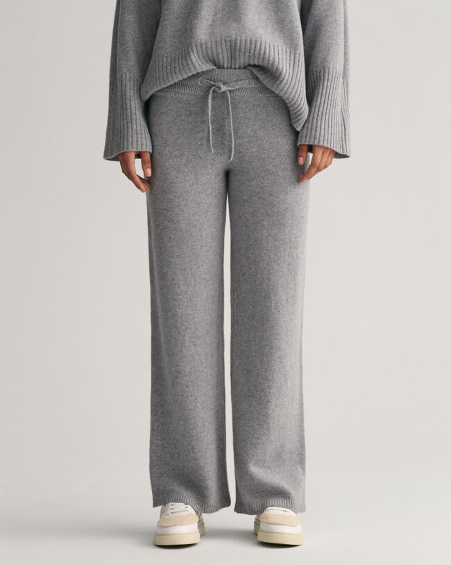 Cal&ccedil;as Lounge