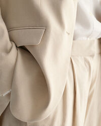 Blazer em linho com elastano regular fit