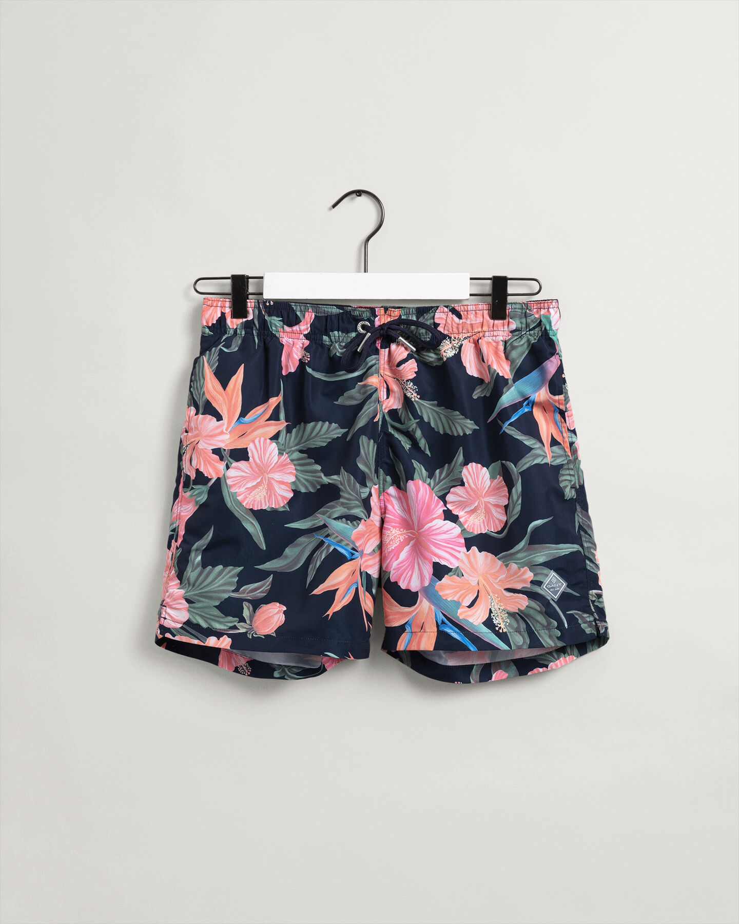 Cal&ccedil;&otilde;es de banho com estampado tropical classic fit