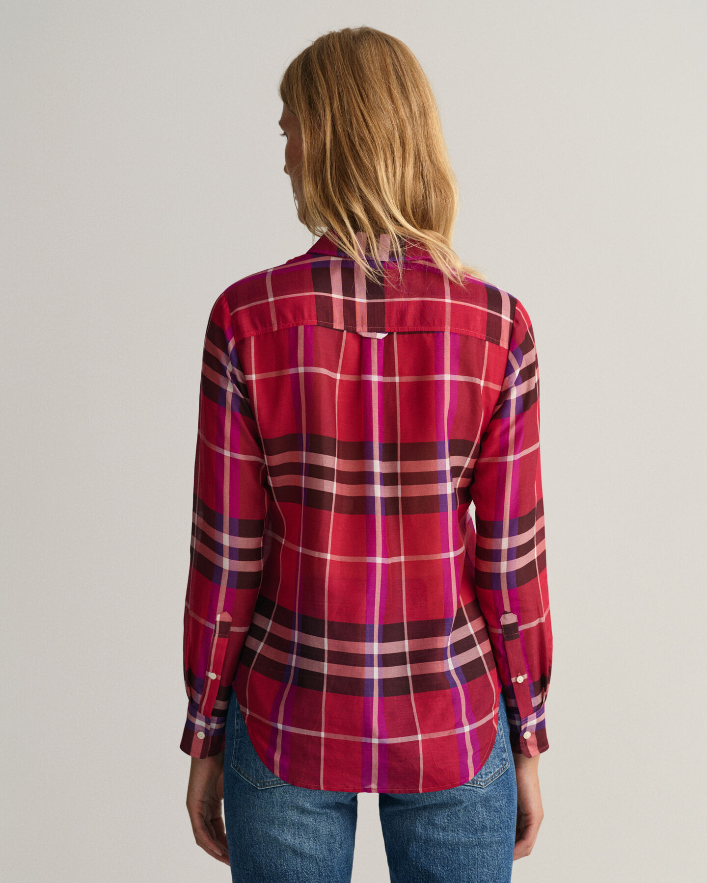 Camisa em padrão xadrez seda de algodão regular fit