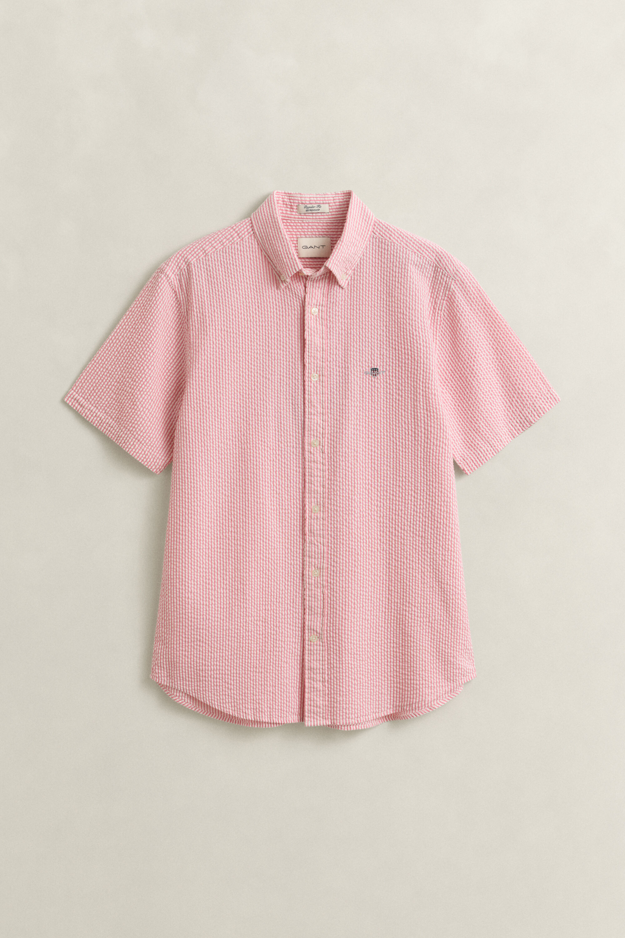 Camisa de manga curta Seersucker às riscas