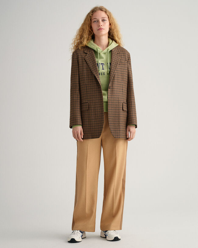 Cal&ccedil;as pull-on com perna a direito