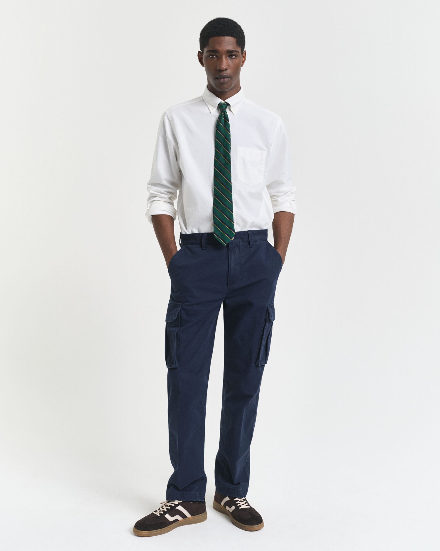 Calças cargo em sarja de algodão regular fit